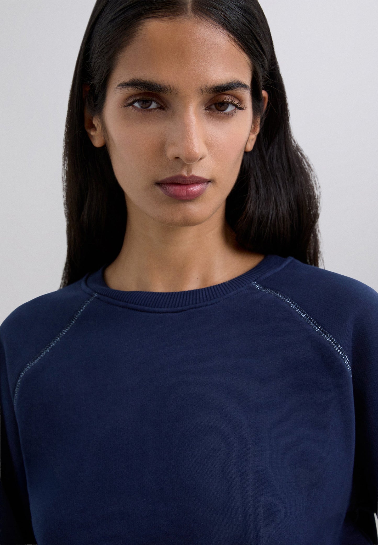 SWEATSHIRT WITH BACK EMBROIDERED LOGO