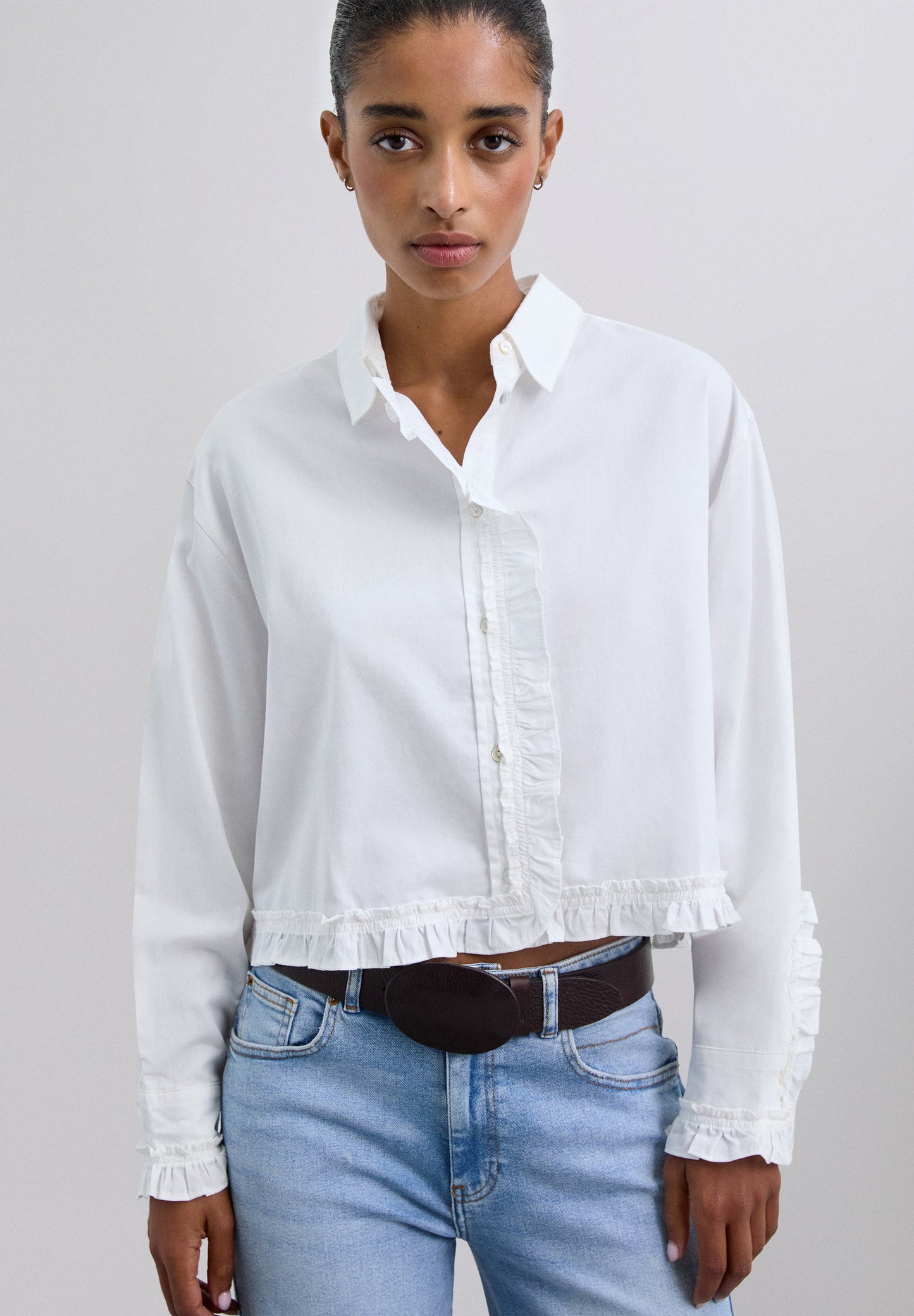 CAMISA CROPPED FRUNCES - Scalpers