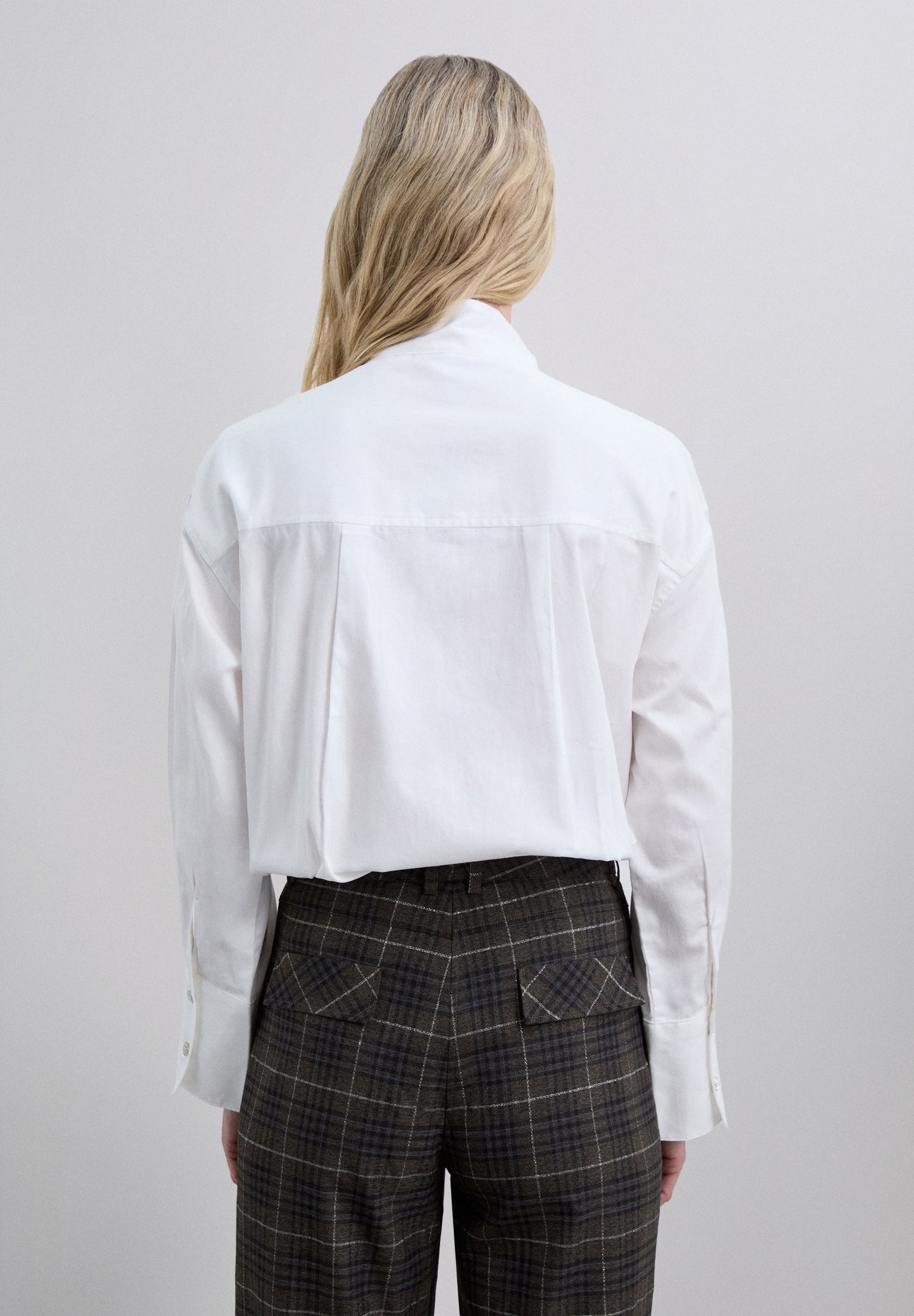 SHIRT WITH BOW DETAIL