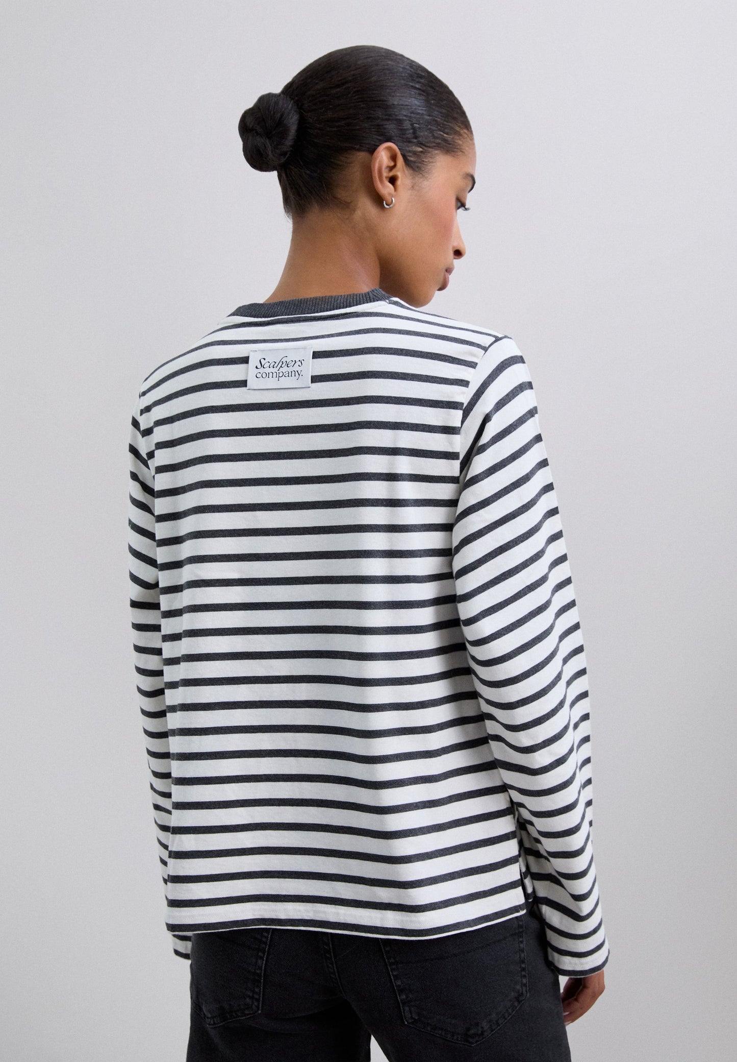 LONG SLEEVE STRIPED T-SHIRT