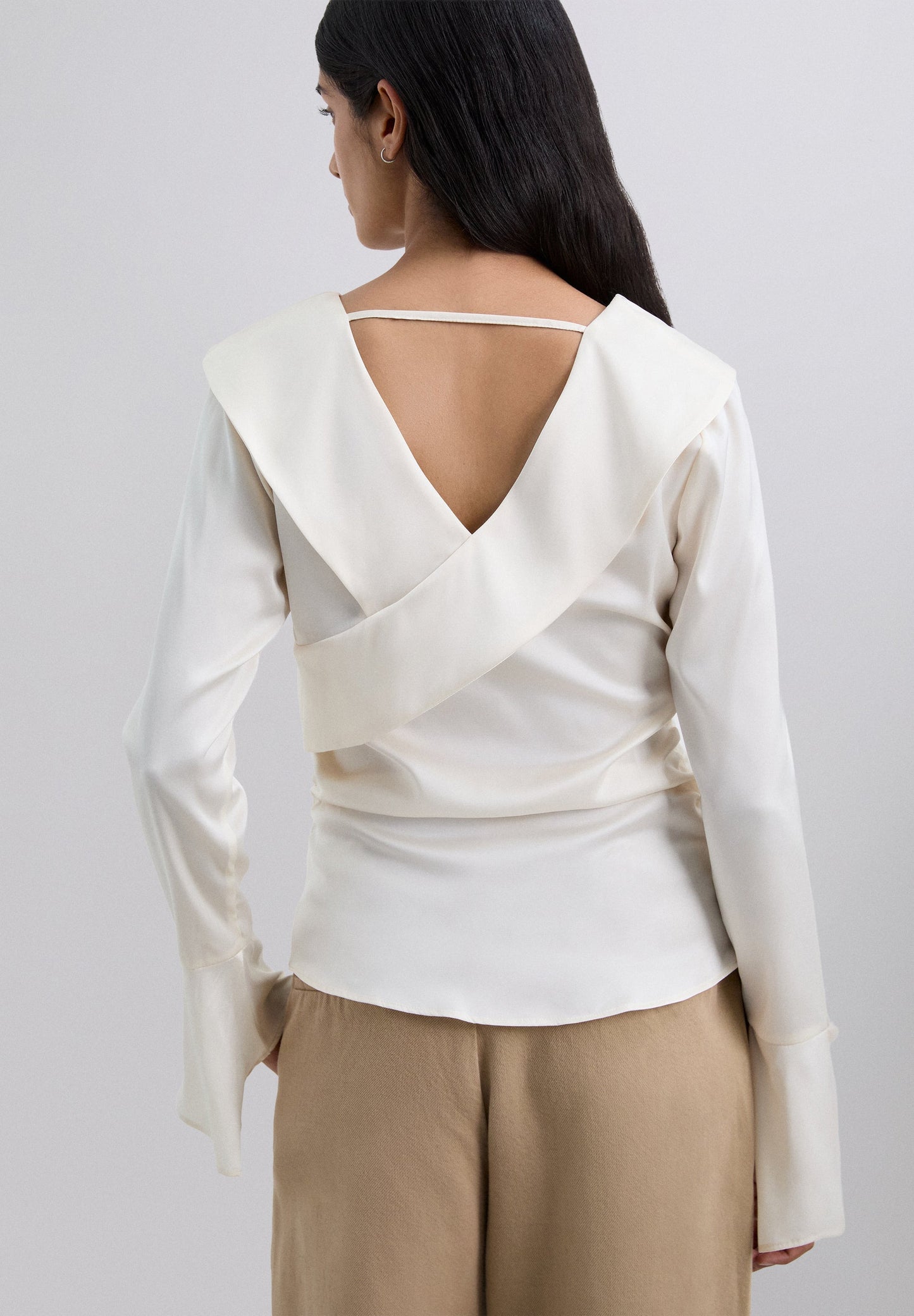 SATIN ASYMMETRIC SHIRT