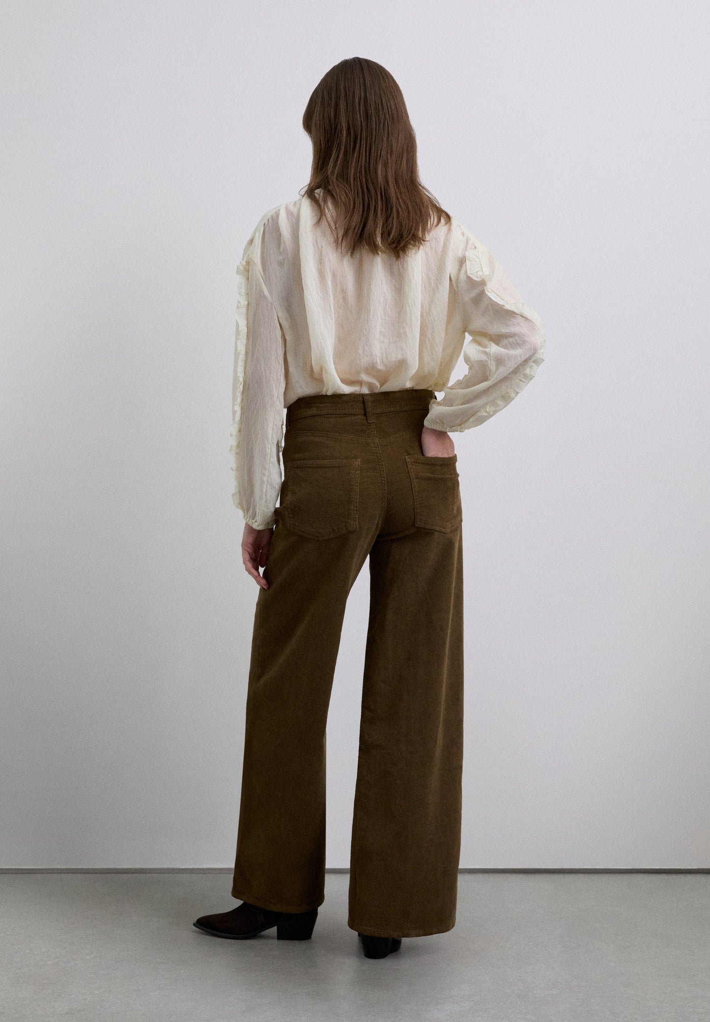 STRAIGHT CORDUROY TROUSERS