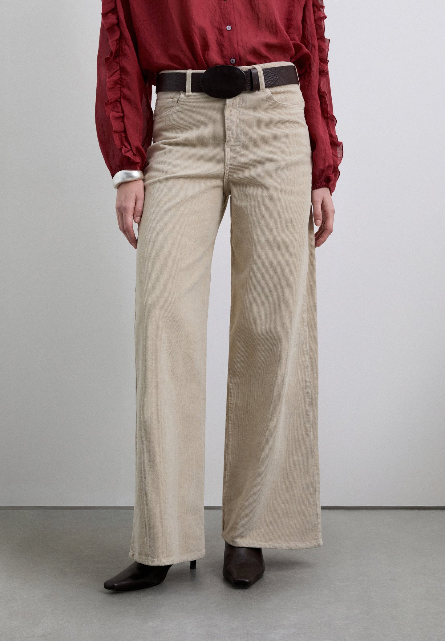 STRAIGHT CORDUROY TROUSERS