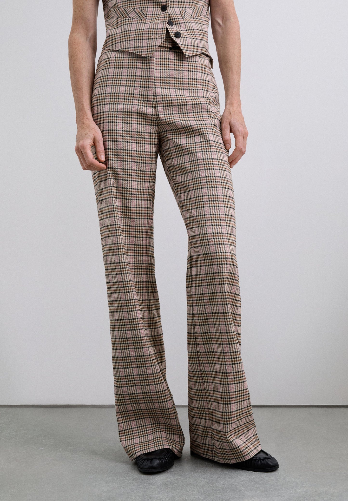 CHECKED FLARED TROUSERS