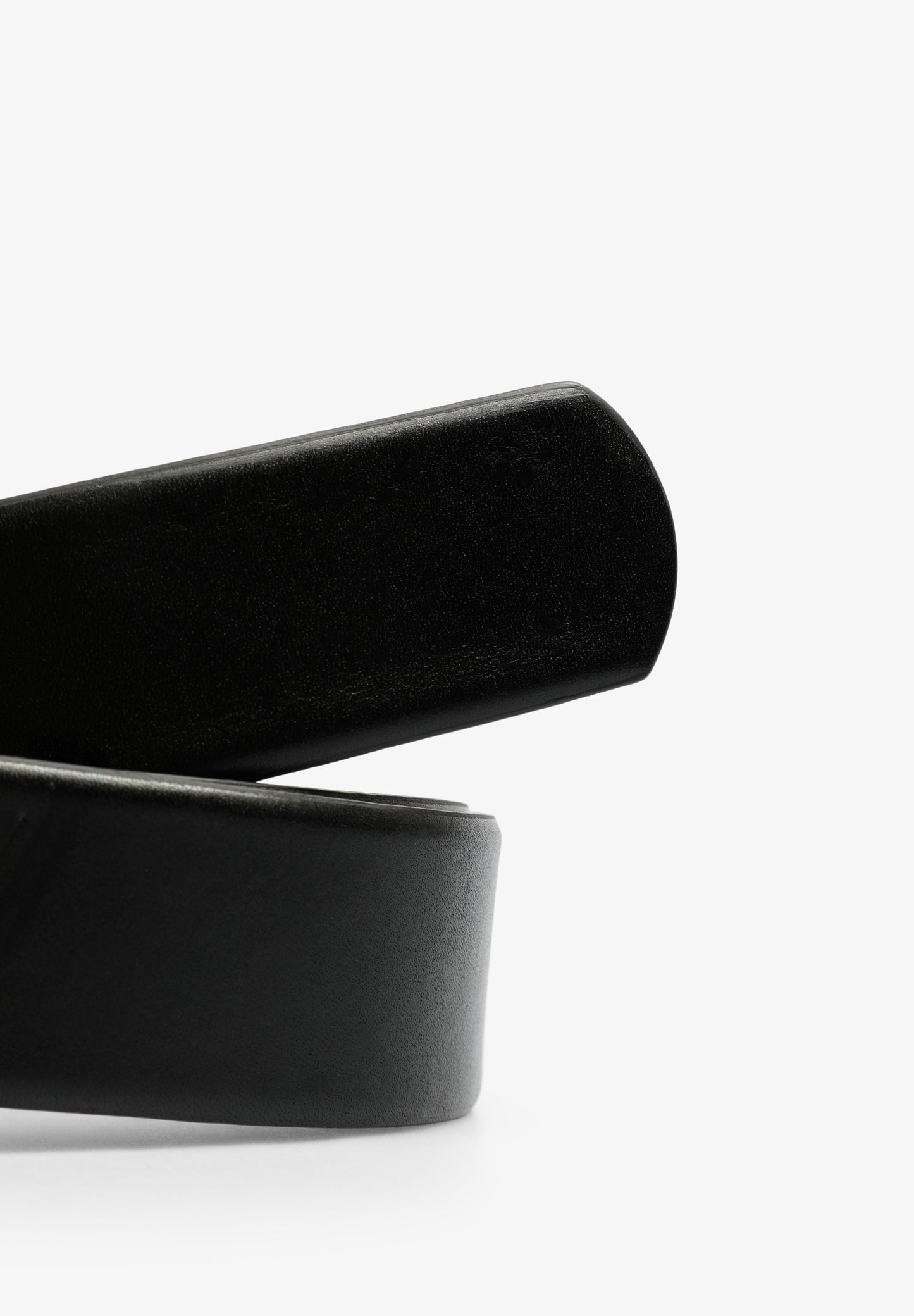 CLASSIC LEATHER BELT