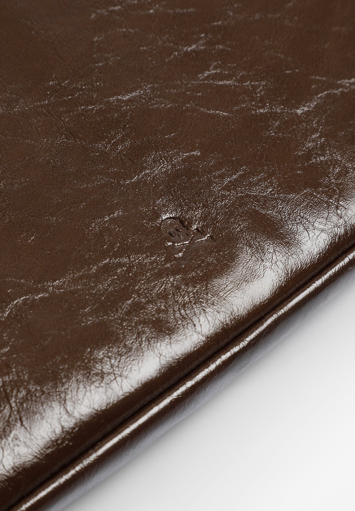 SKULL LOGO DOCUMENT HOLDER