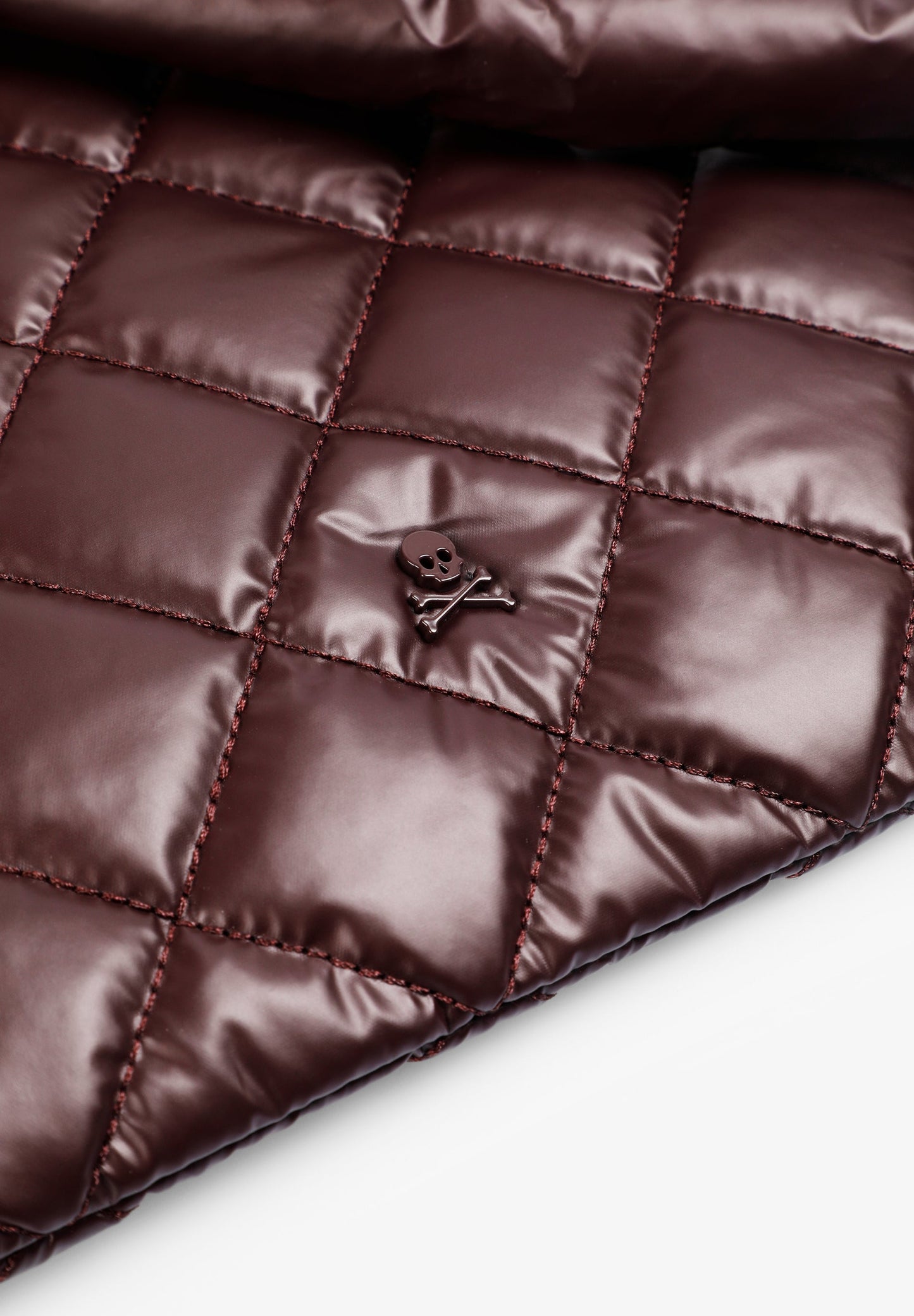 PADDED SKULL DOCUMENT HOLDER