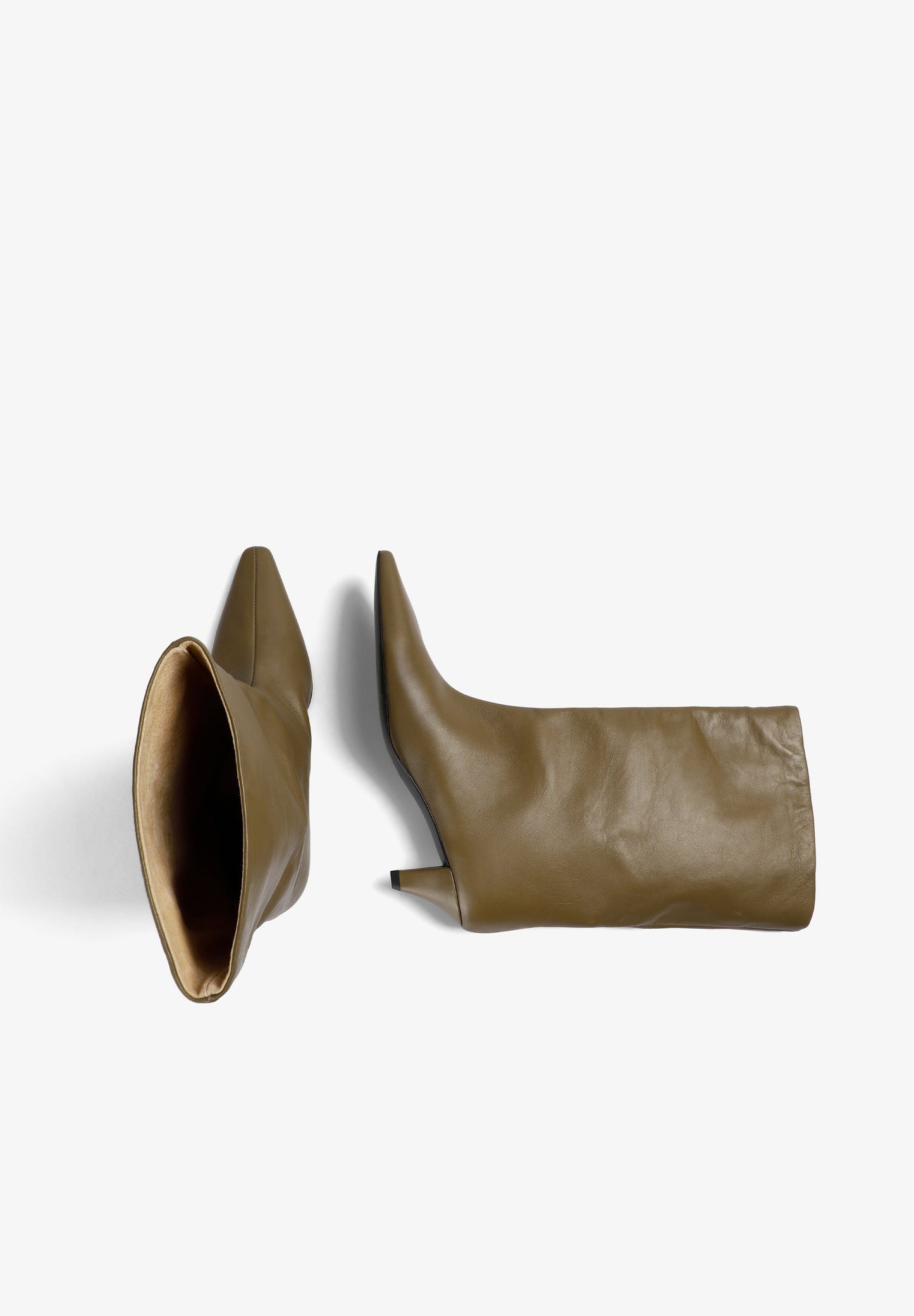 GATHERED LEATHER BOOT