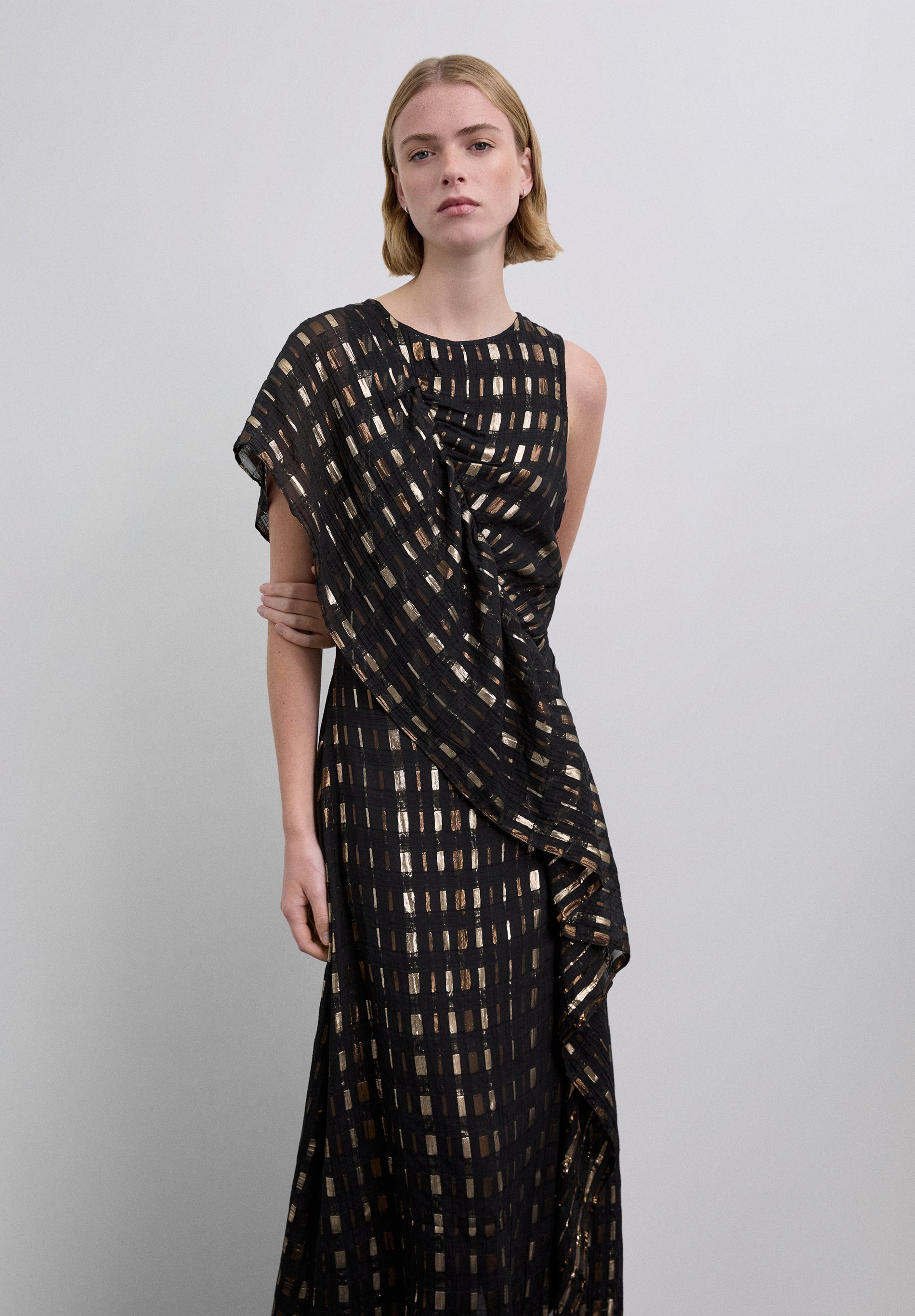 XM SCRUFFLEDRAPE DRESS