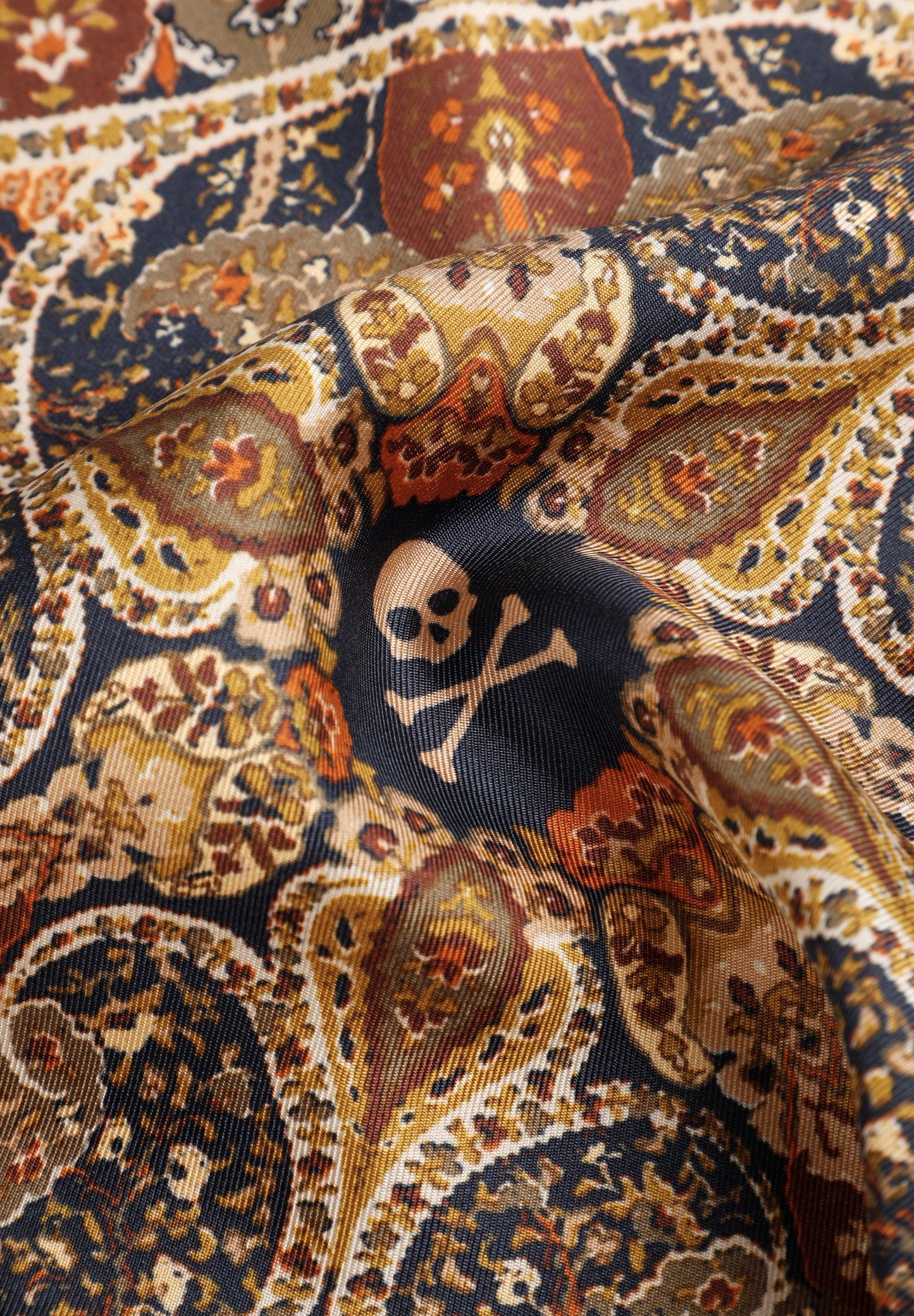 SILK PAISLEY SKULL PRINT POCKET SQUARE