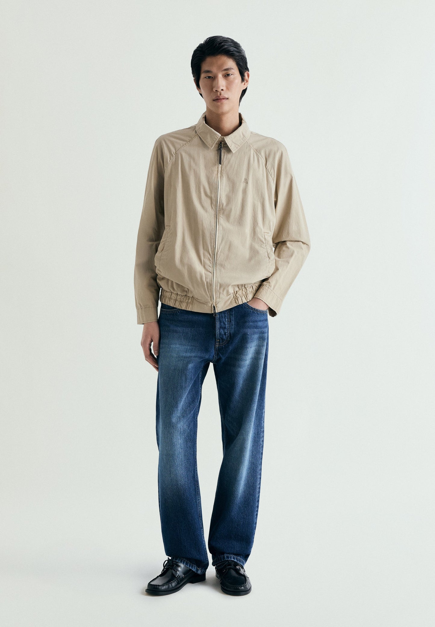 EMBROIDERED BOMBER JACKET