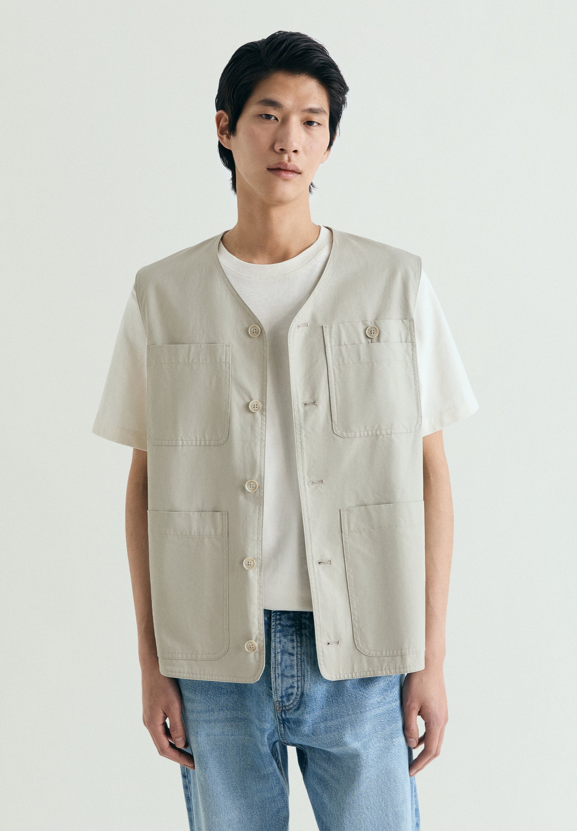 WAISTCOAT WITH POCKETS