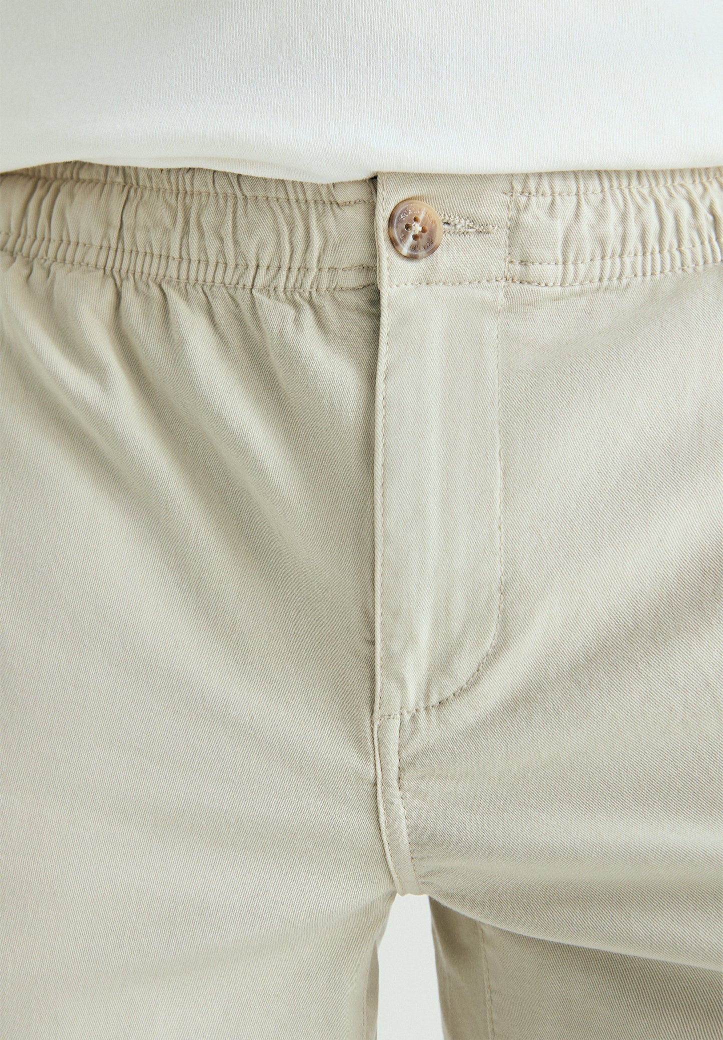 BERMUDA SHORTS WITH INNER DRAWSTRING