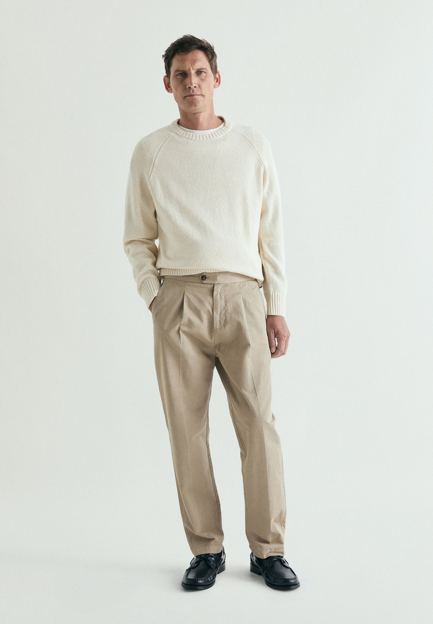 SLIM FIT DARTED TROUSERS