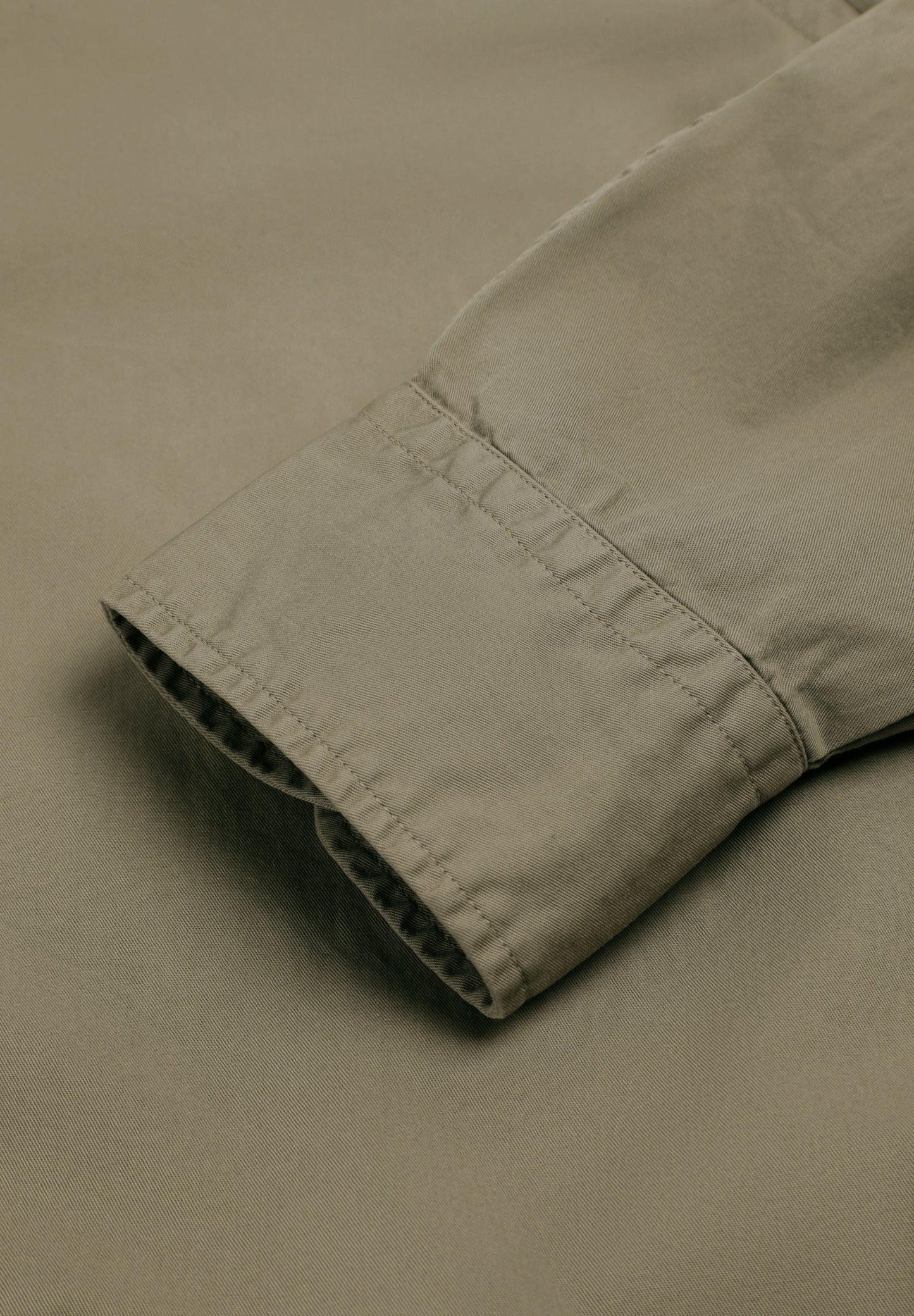 CAMISA REGULAR FIT BORDADA - Scalpers