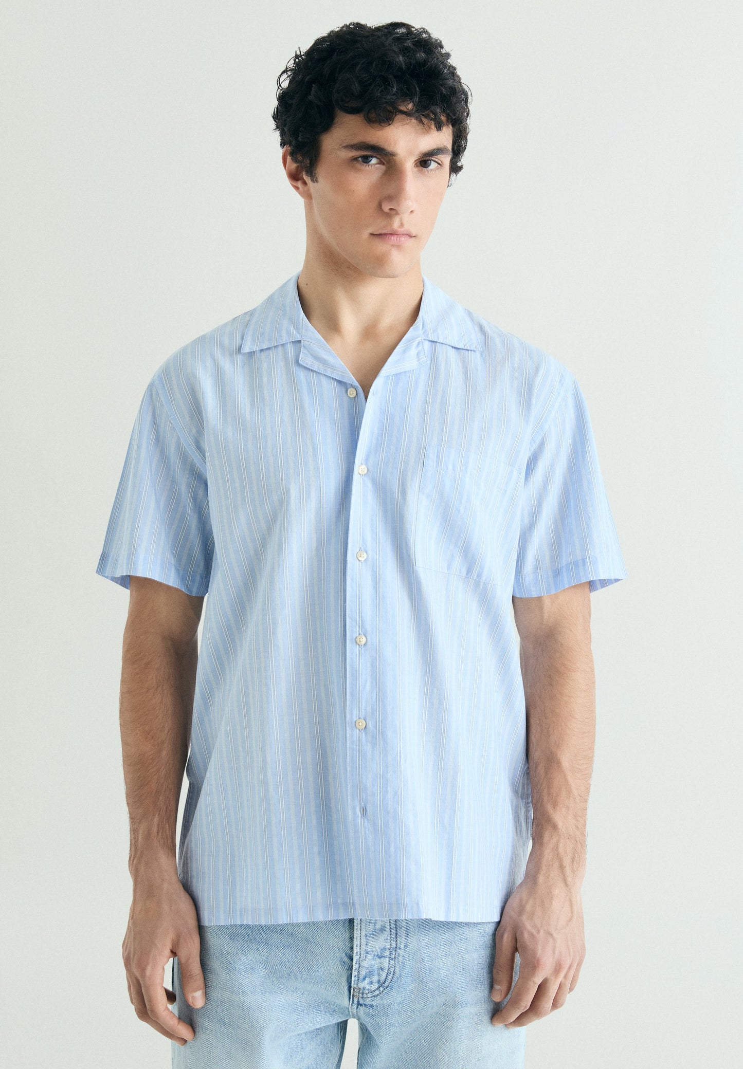 SHORT SLEEVE STRIPED SHIRT