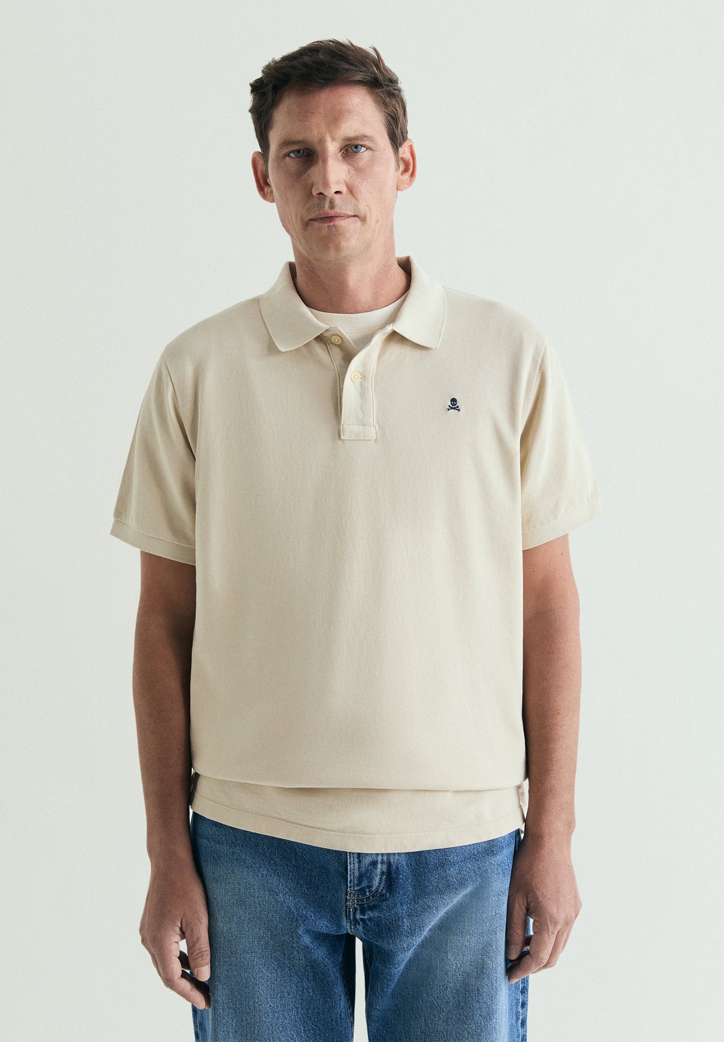 PIQUÉ POLO SHIRT WITH CONTRAST EMBROIDERY