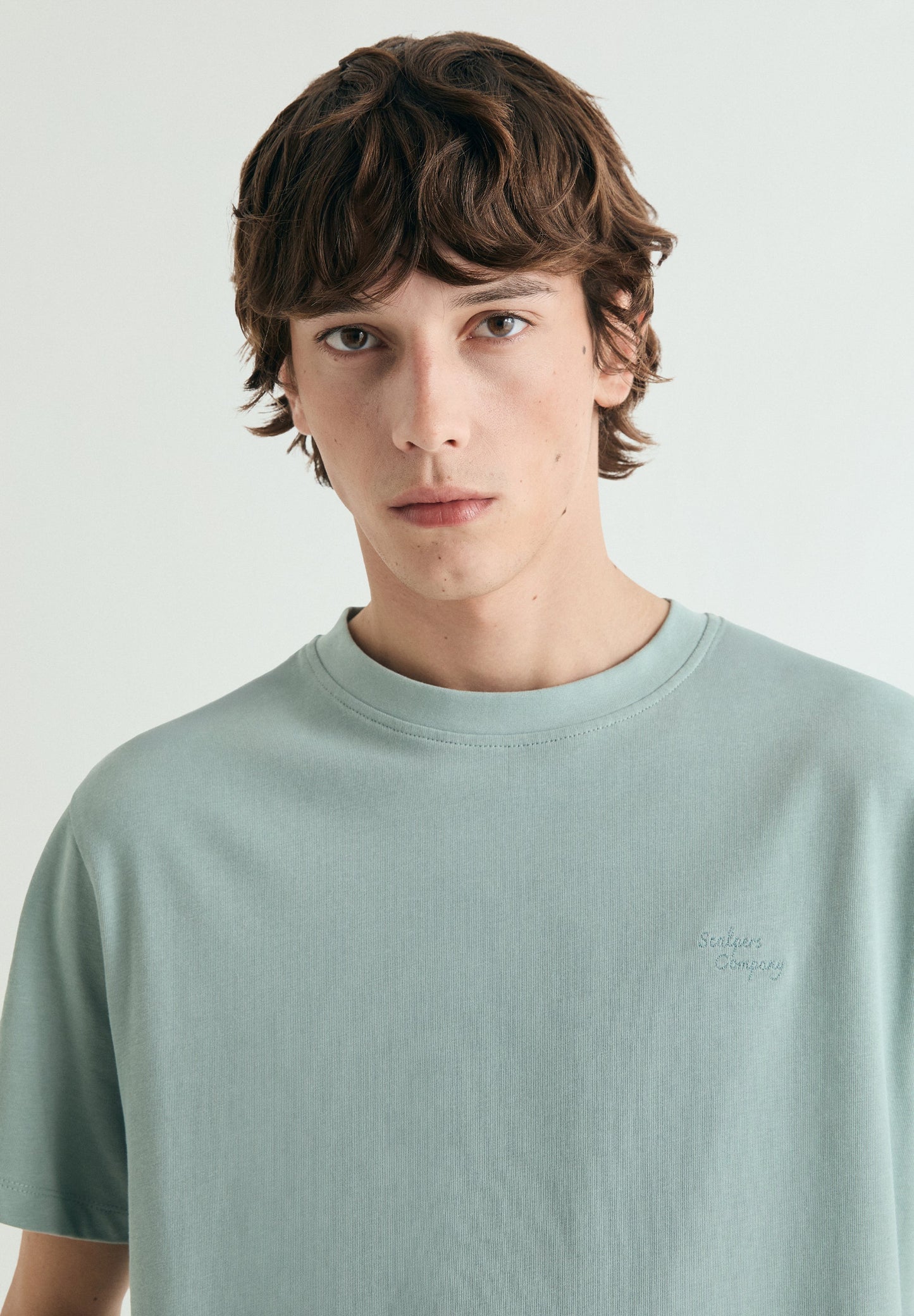 MEDIUM WEIGHT EMBROIDERED T-SHIRT