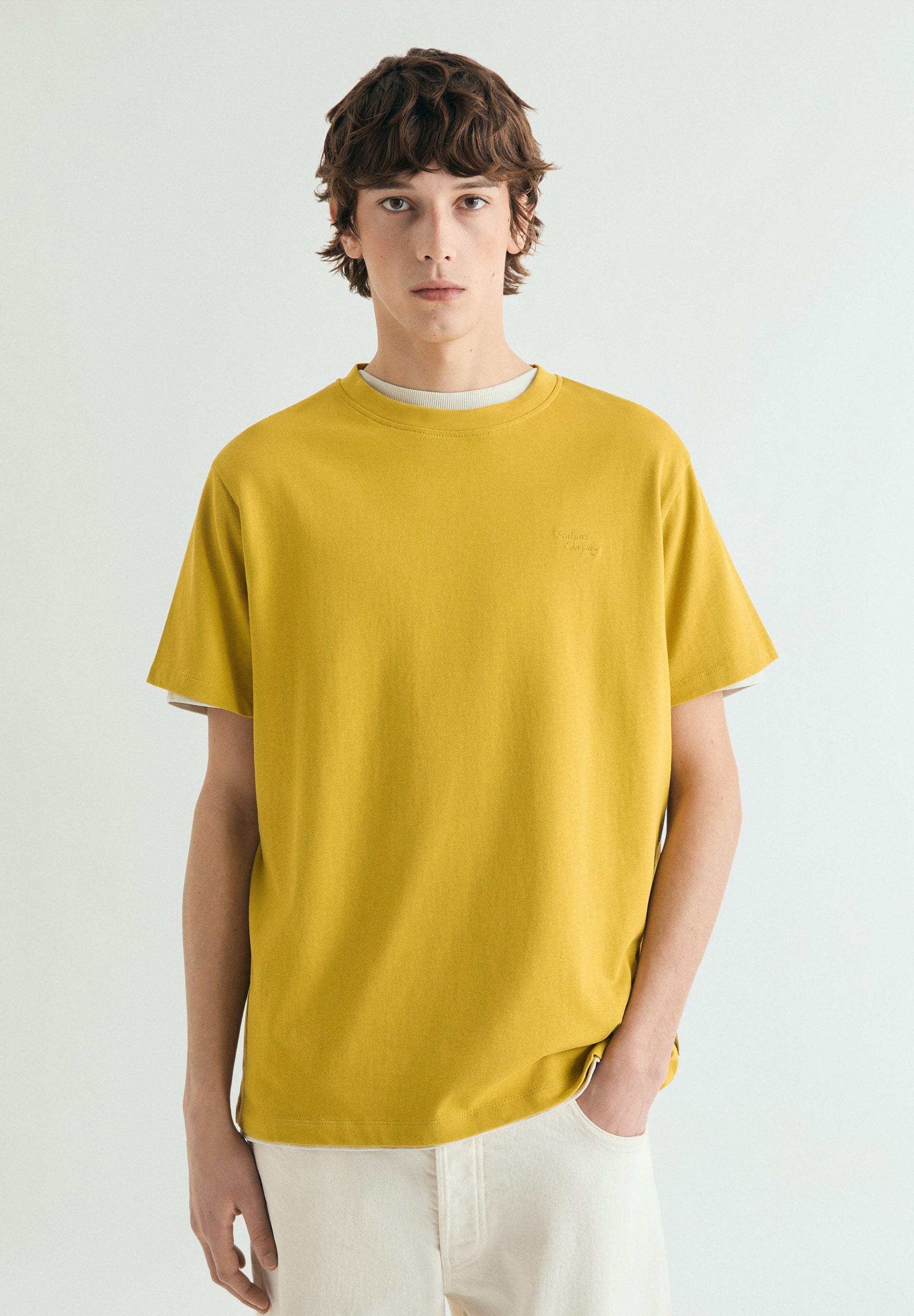 MEDIUM WEIGHT EMBROIDERED T-SHIRT