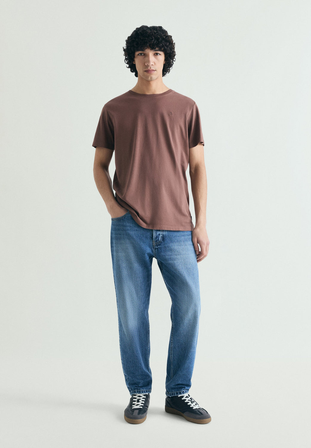 CAMISETA BORDADA REGULAR FIT - Scalpers