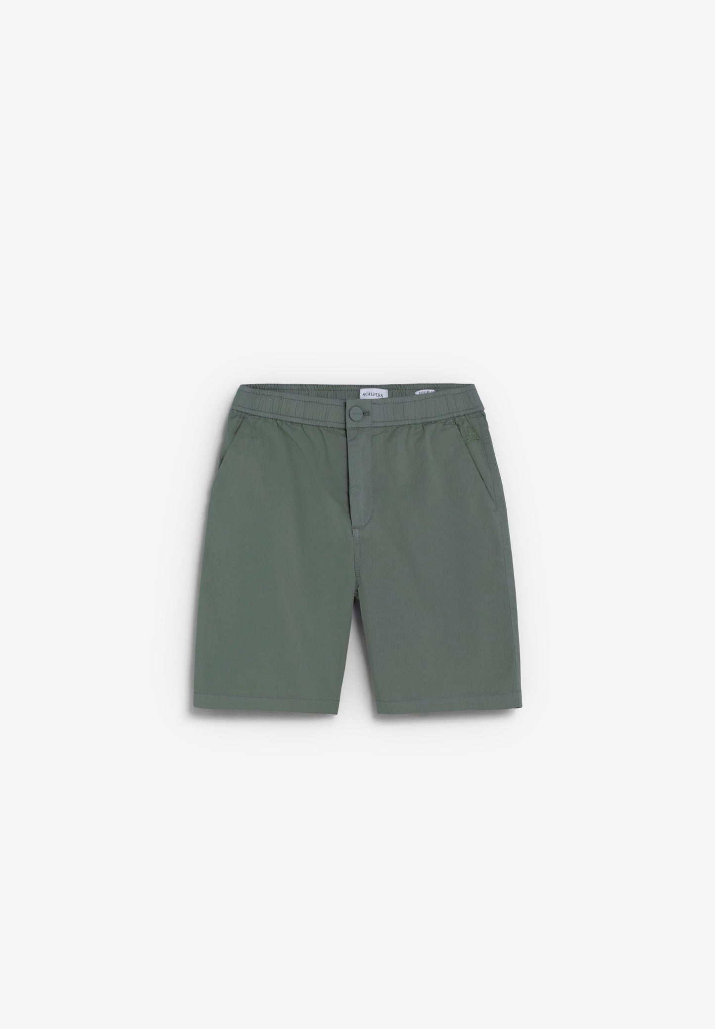 BERUMDA SHORTS WITH BACK POCKET