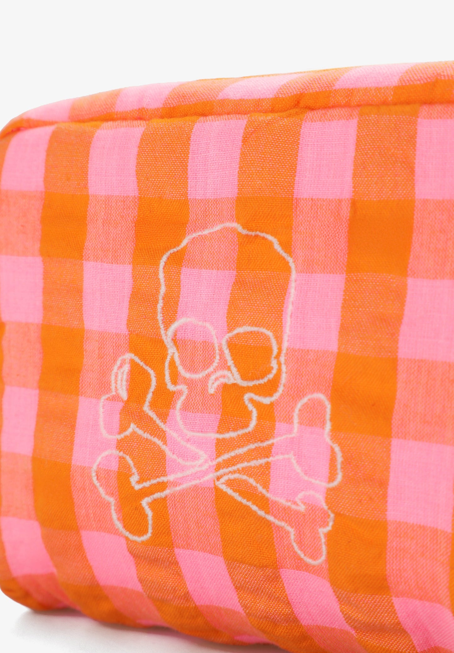 GINGHAM TOILETRY BAG WITH SIDE HANDLE