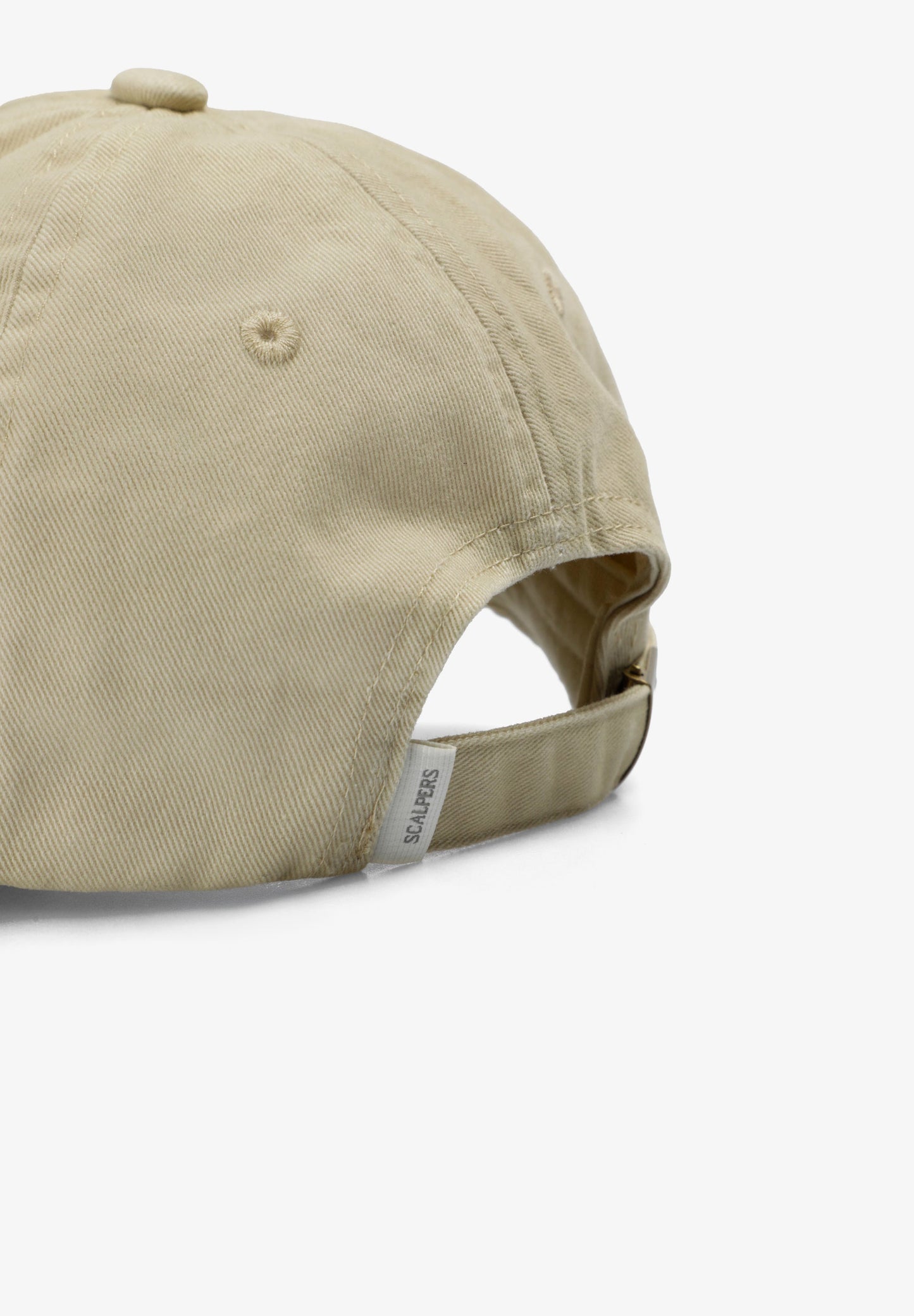 CAP WITH CONTRAST EMBROIDERY