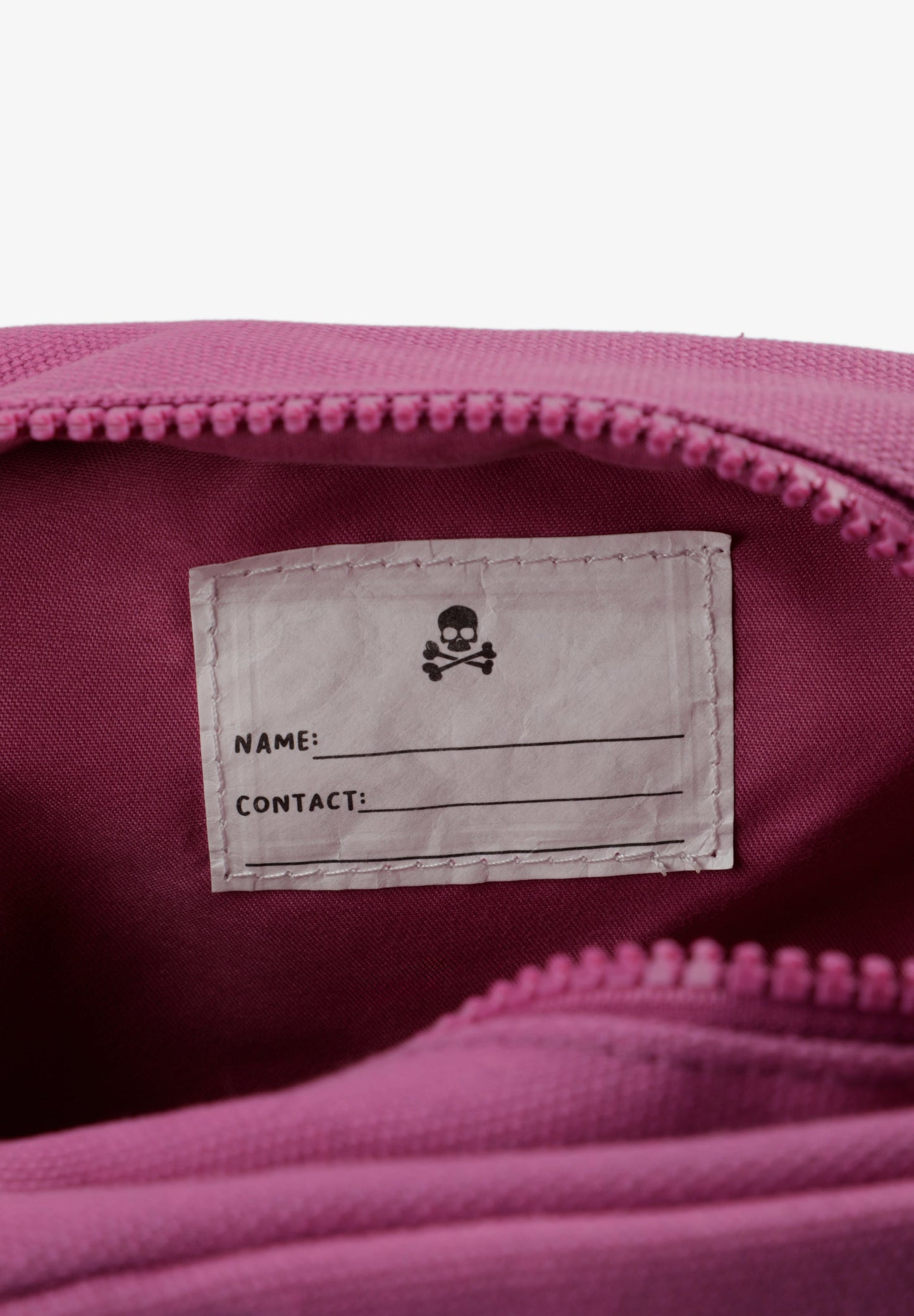 GLITTER SKULL TOILETRY BAG