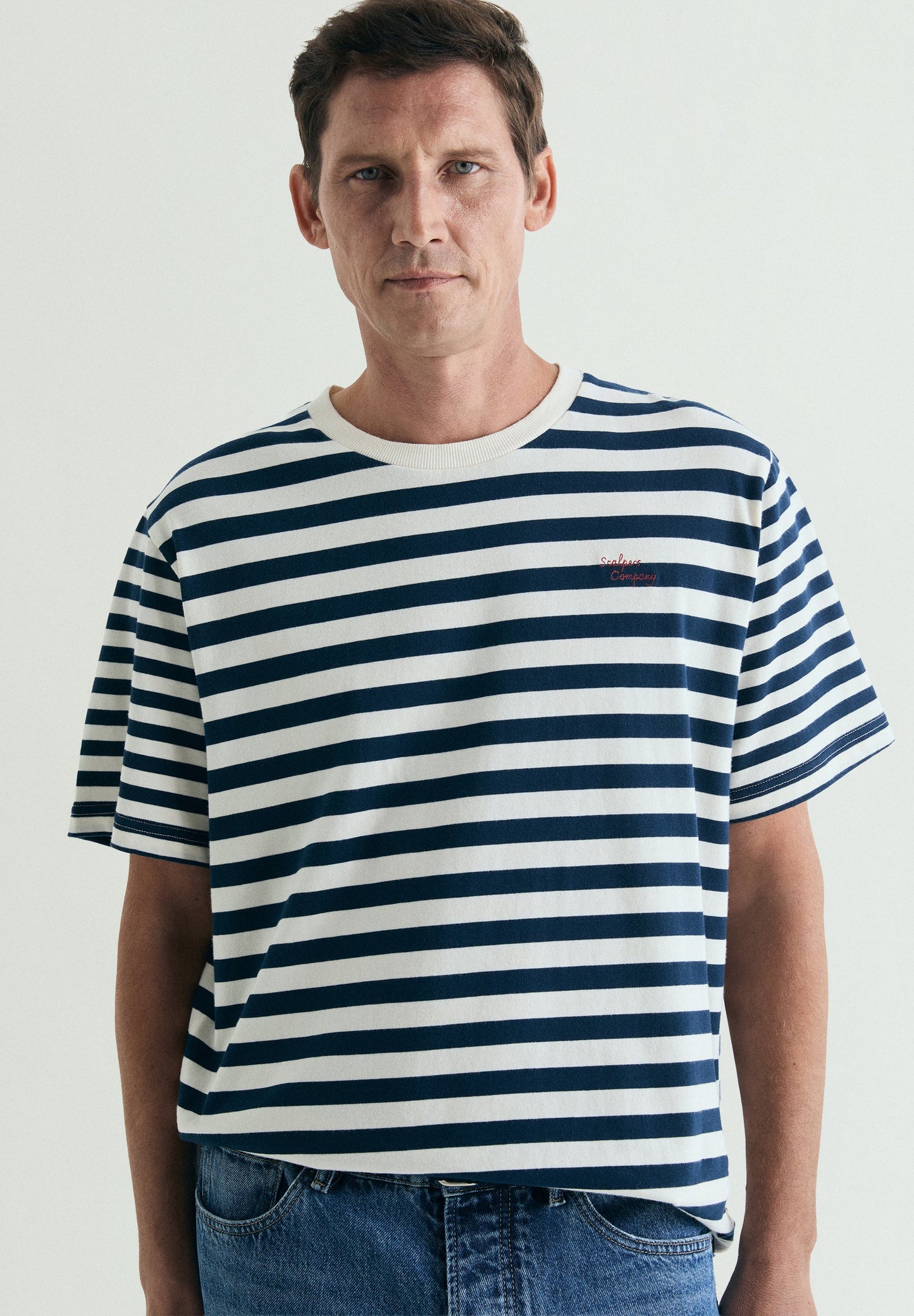 CONTRAST STRIPED T-SHIRT