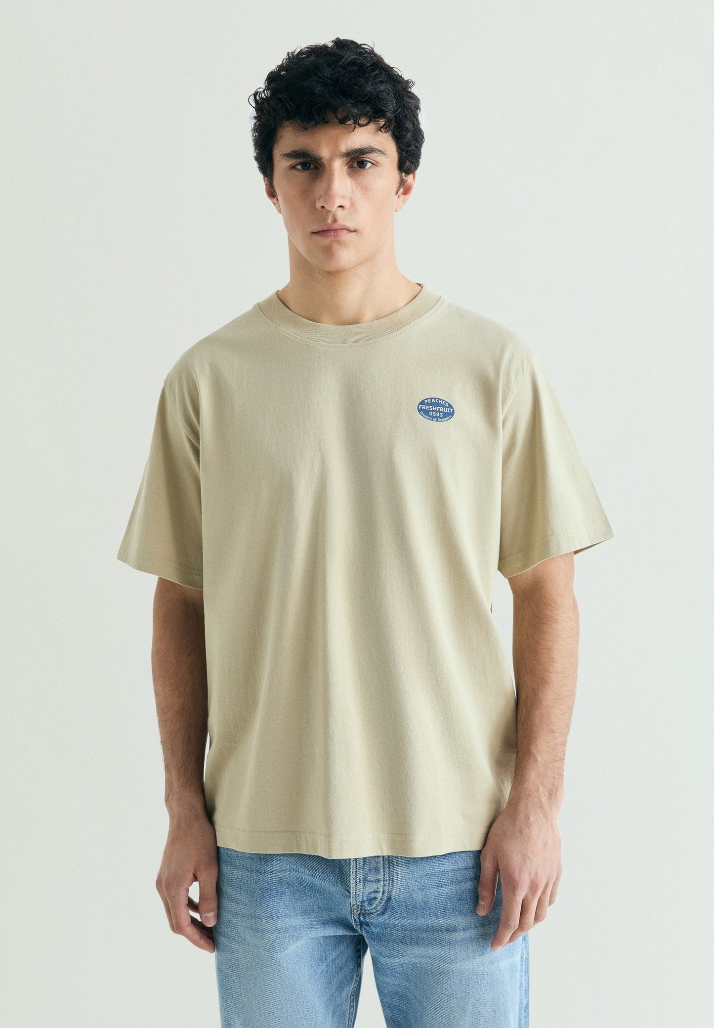 T-SHIRT WITH PRINT ON THE BACK