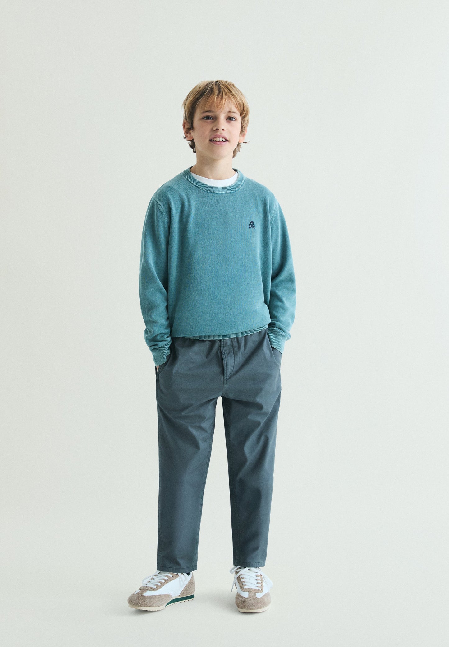 ROUND NECK COTTON SWEATER