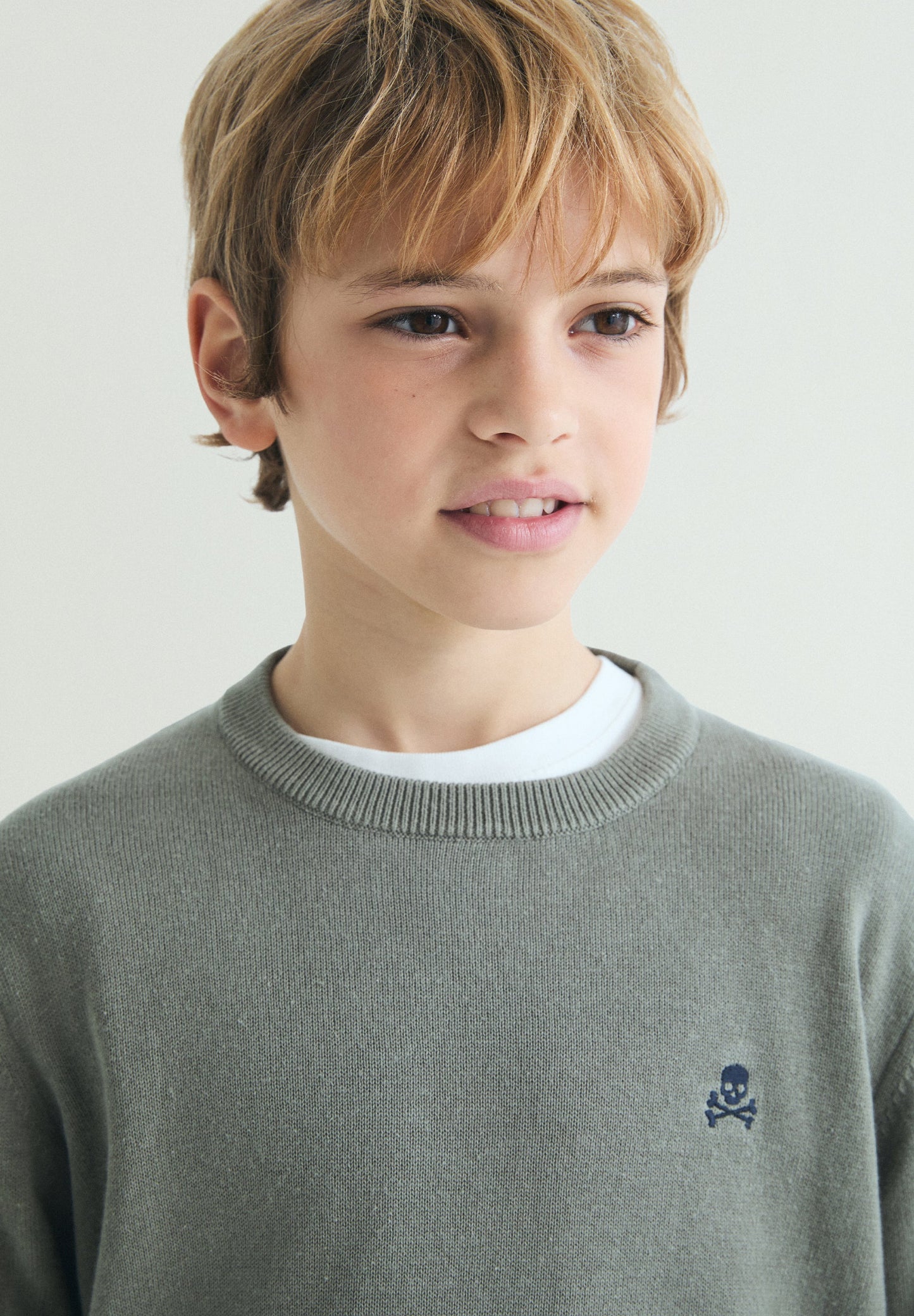 ROUND NECK COTTON SWEATER