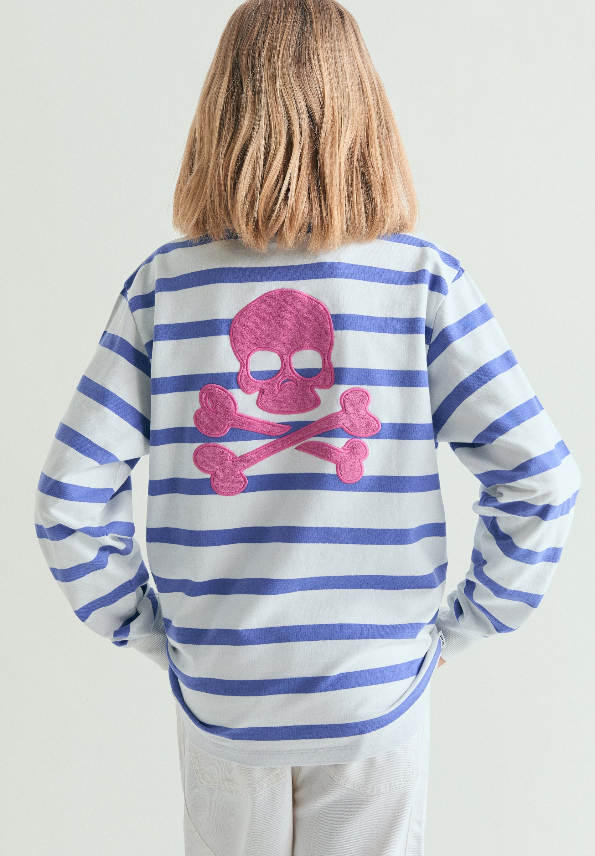 SUDADERA CUELLO ALTO RAYAS - Scalpers