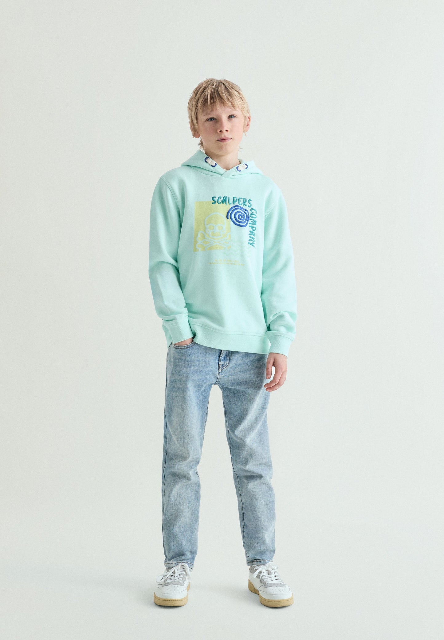 SKULL PRINT HOODIE