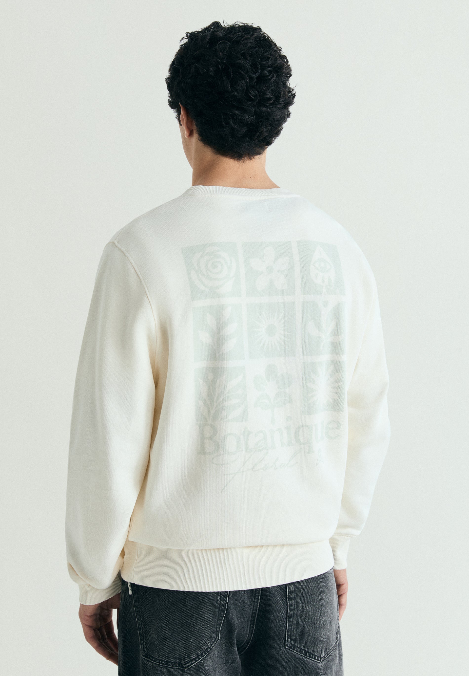 RELAXED FIT PRINTED SWEATSHIRT