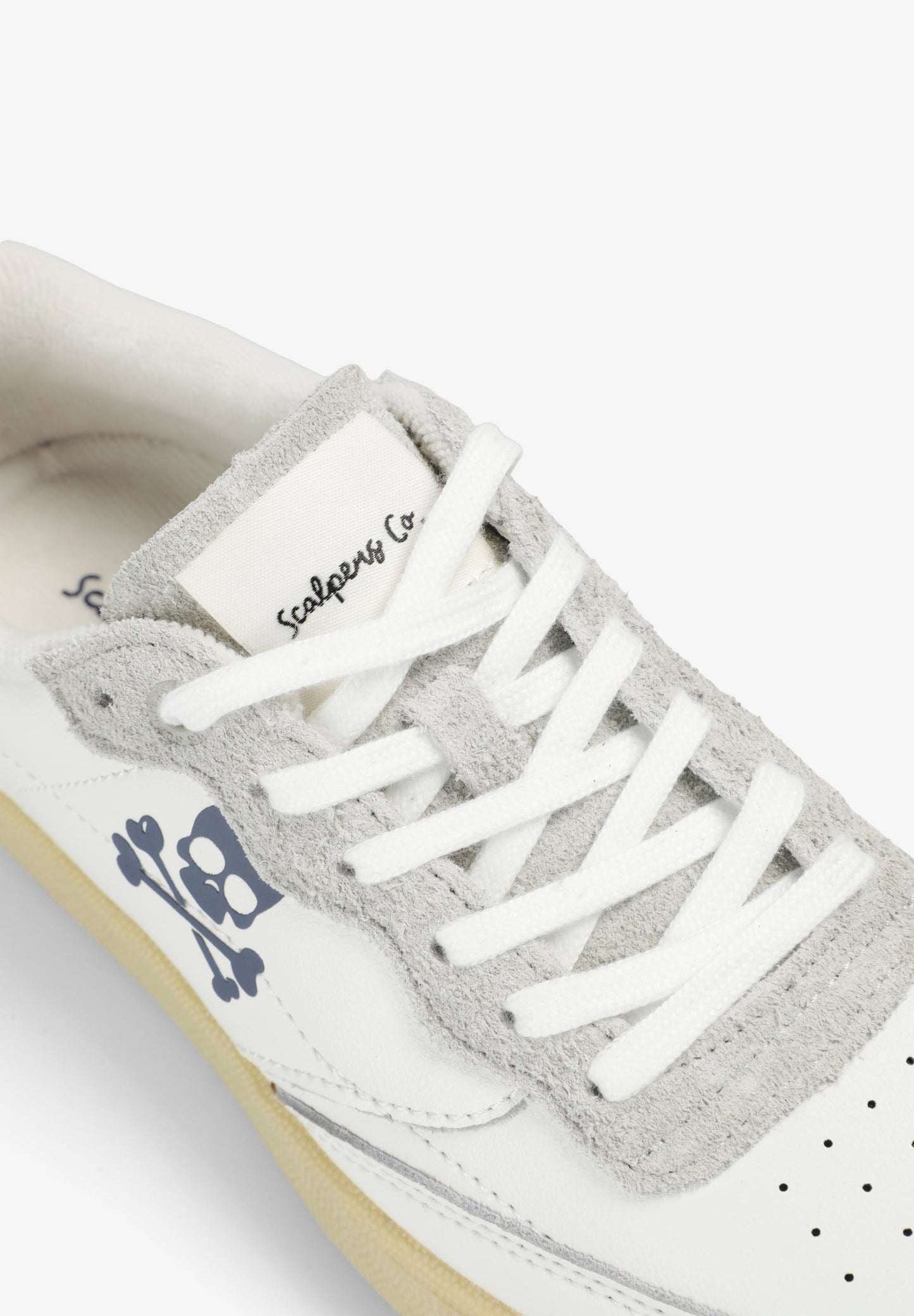 CONTRAST SKULL SNEAKERS