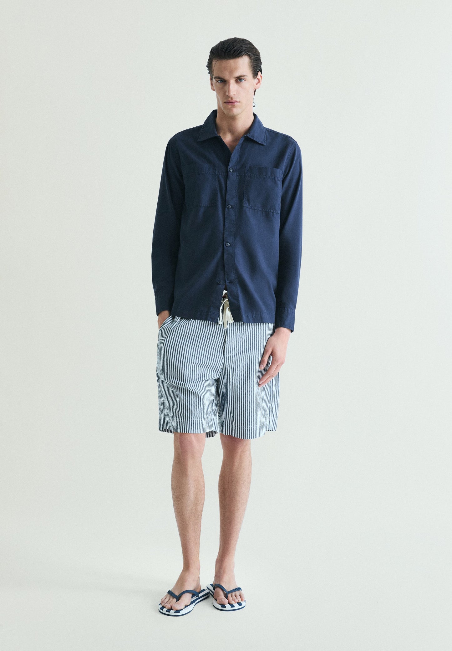 REGULAR FIT SHIRT WITH POCKETS