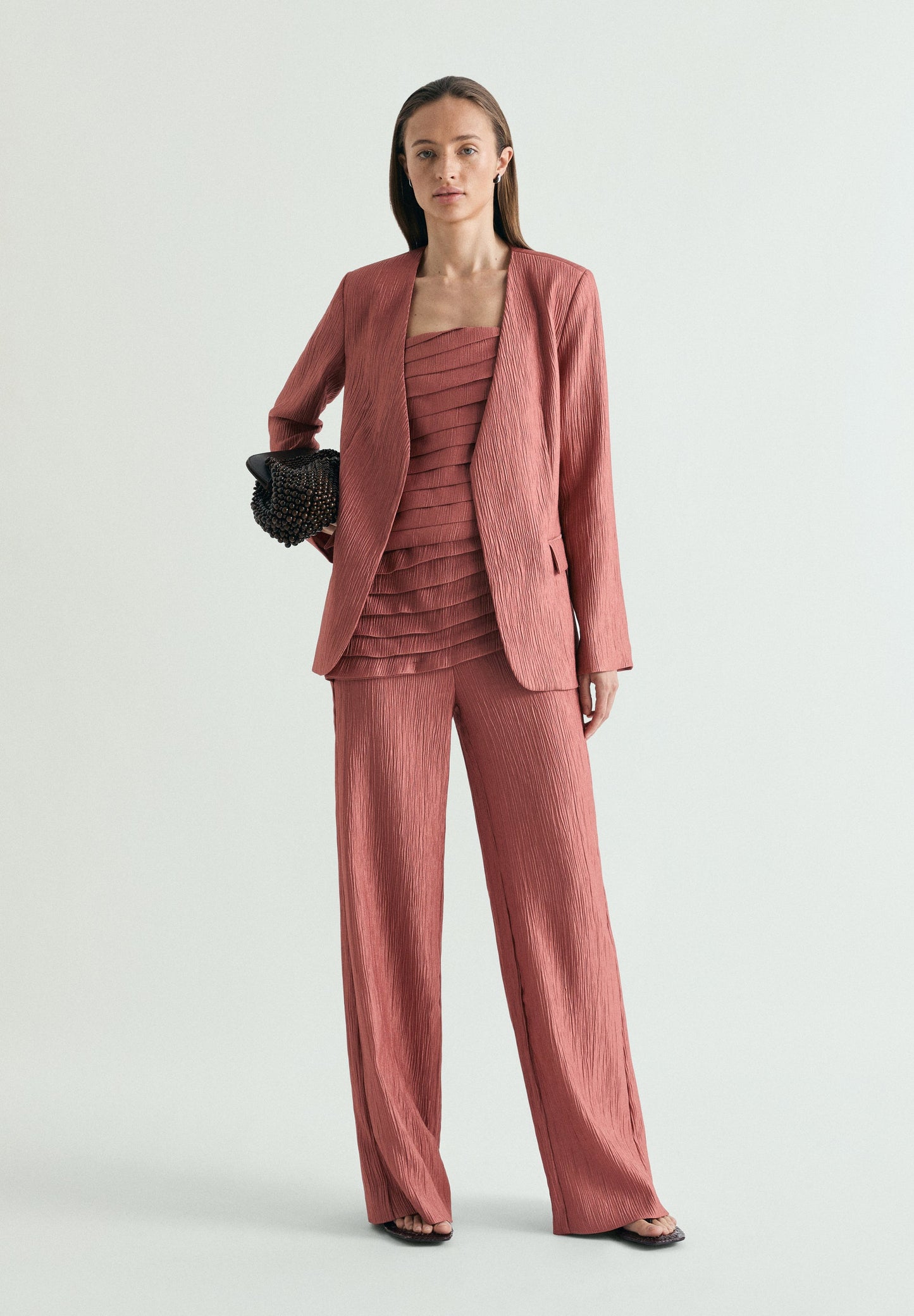 STRAIGHT TEXTURED BLAZER