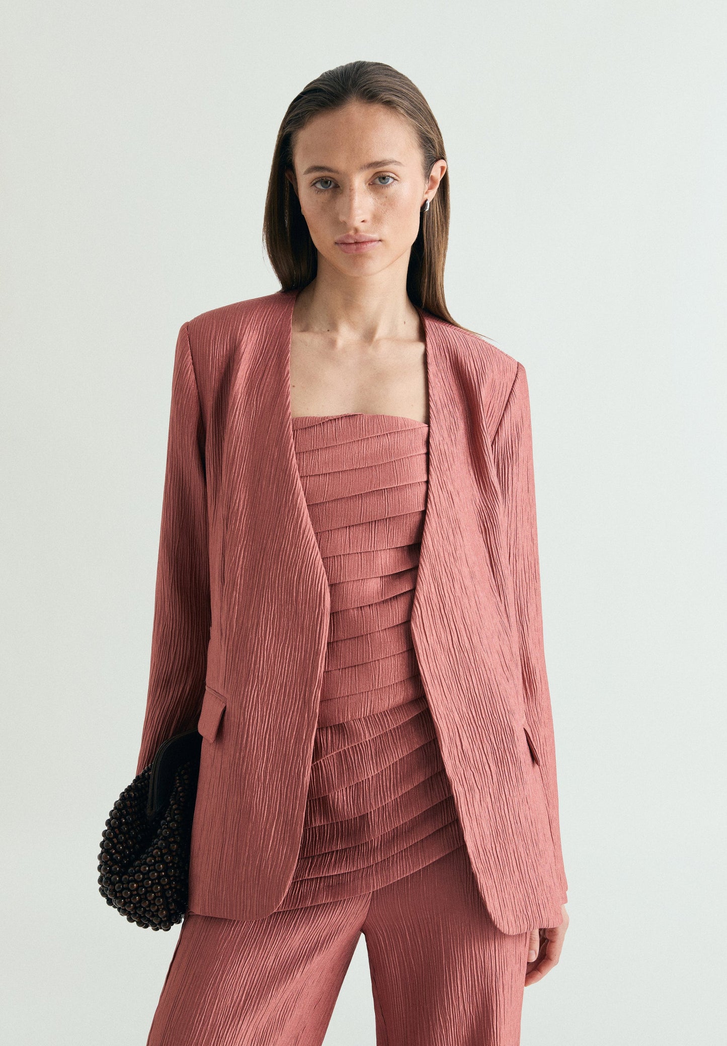 STRAIGHT TEXTURED BLAZER