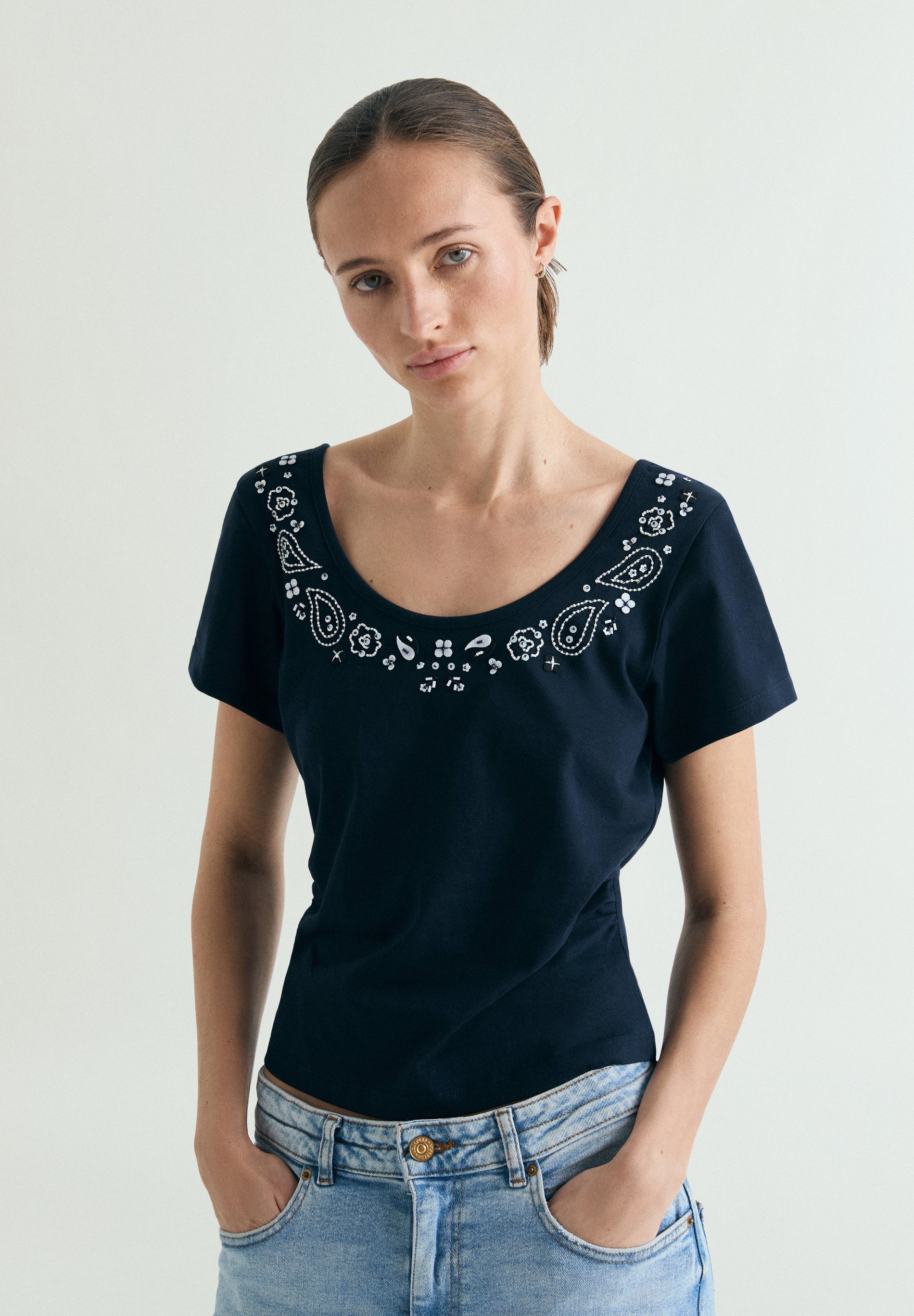 SCGARDEN TEE
