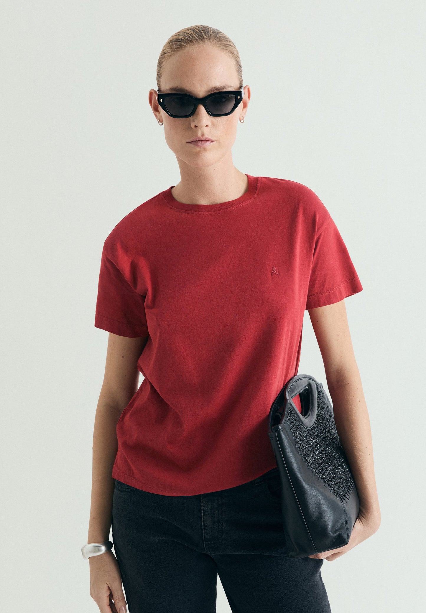 BASIC SKULL T-SHIRT