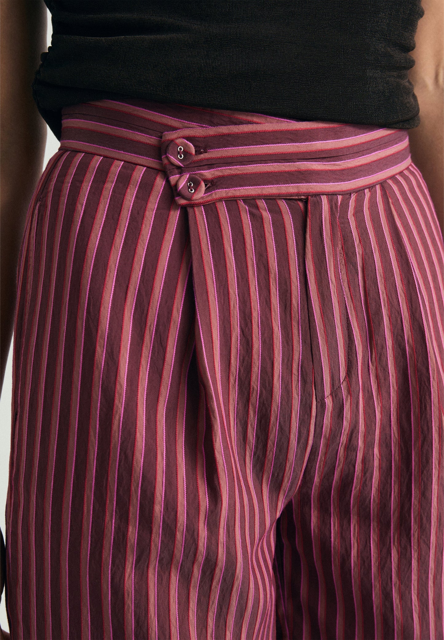 STRIPED TROUSERS WITH BUTTONS