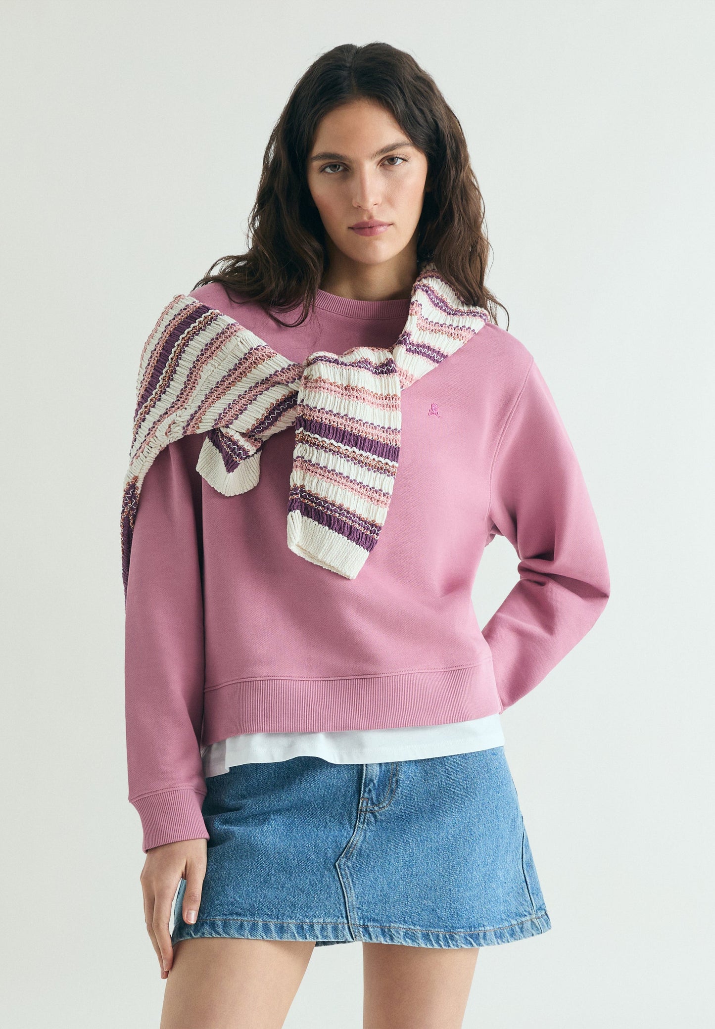 BASIC SKULL SWEATSHIRT