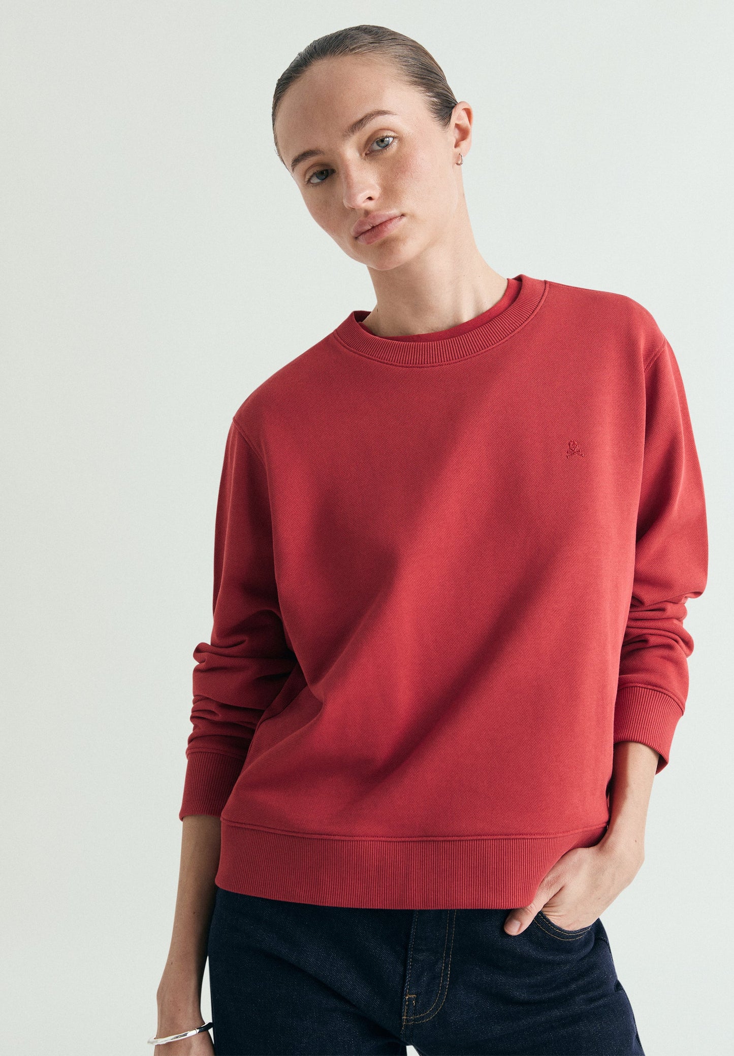 BASIC SKULL SWEATSHIRT