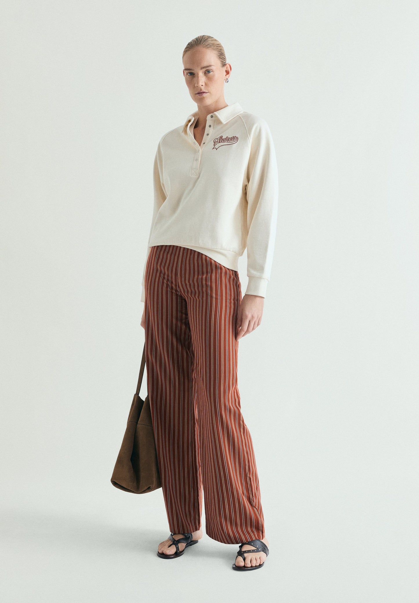 POLO SHIRT-STYLE SWEATSHIRT.