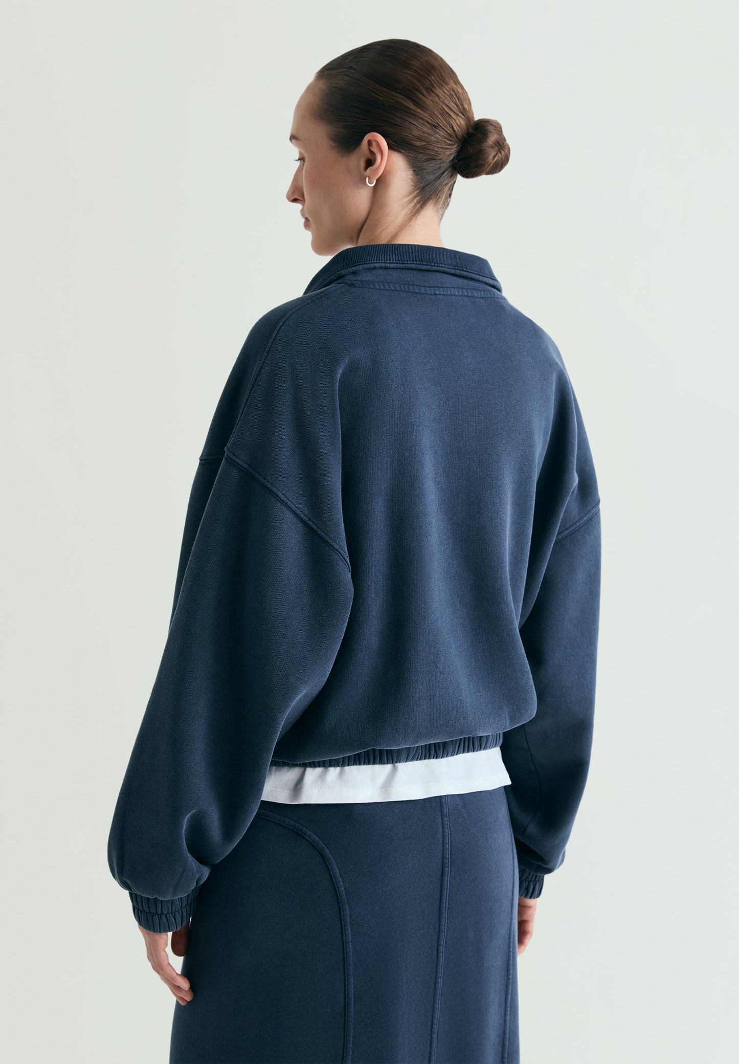 FADED EFFECT COMFY SWEATSHIRT