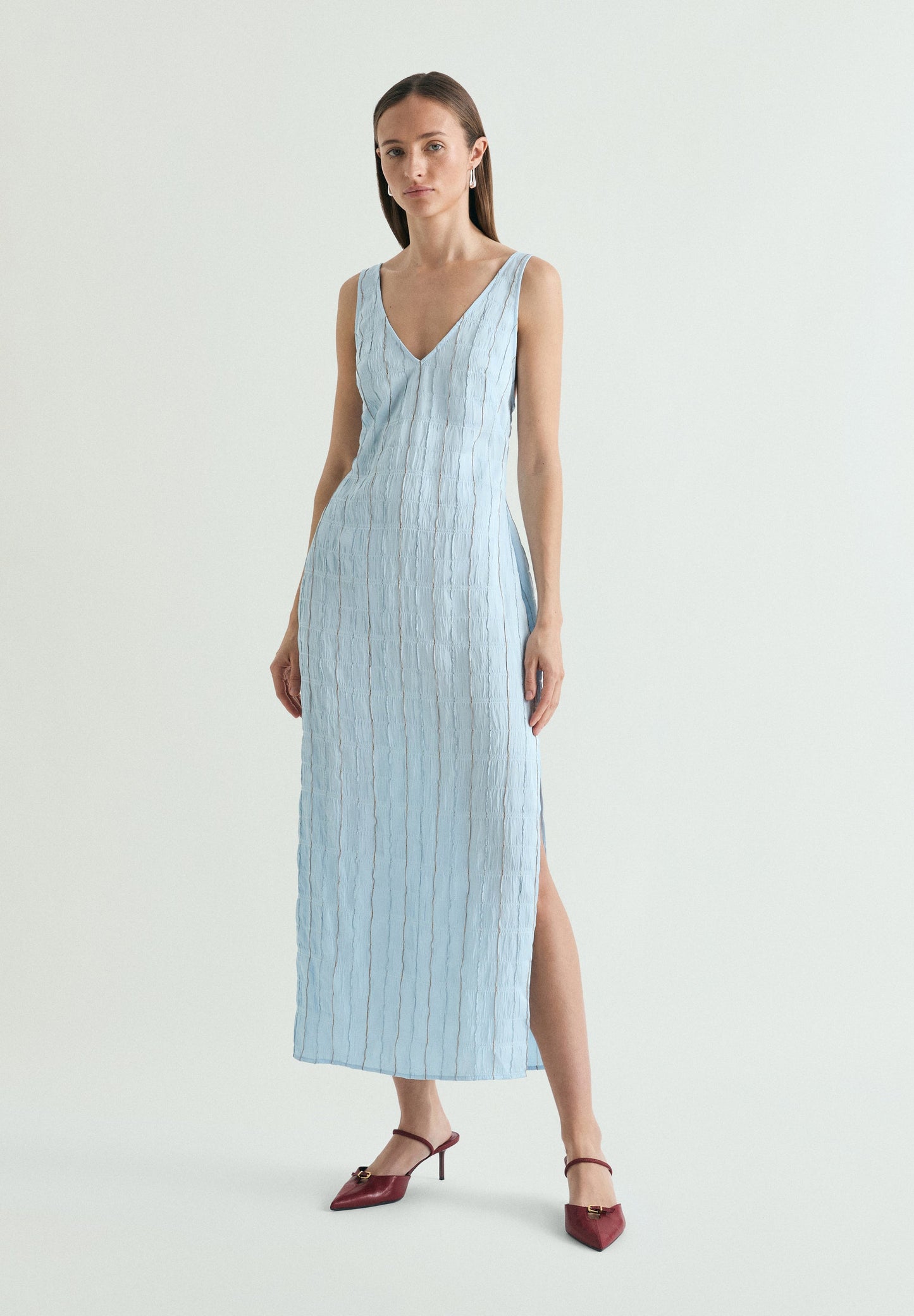 TEXTURED MIDI DRESS