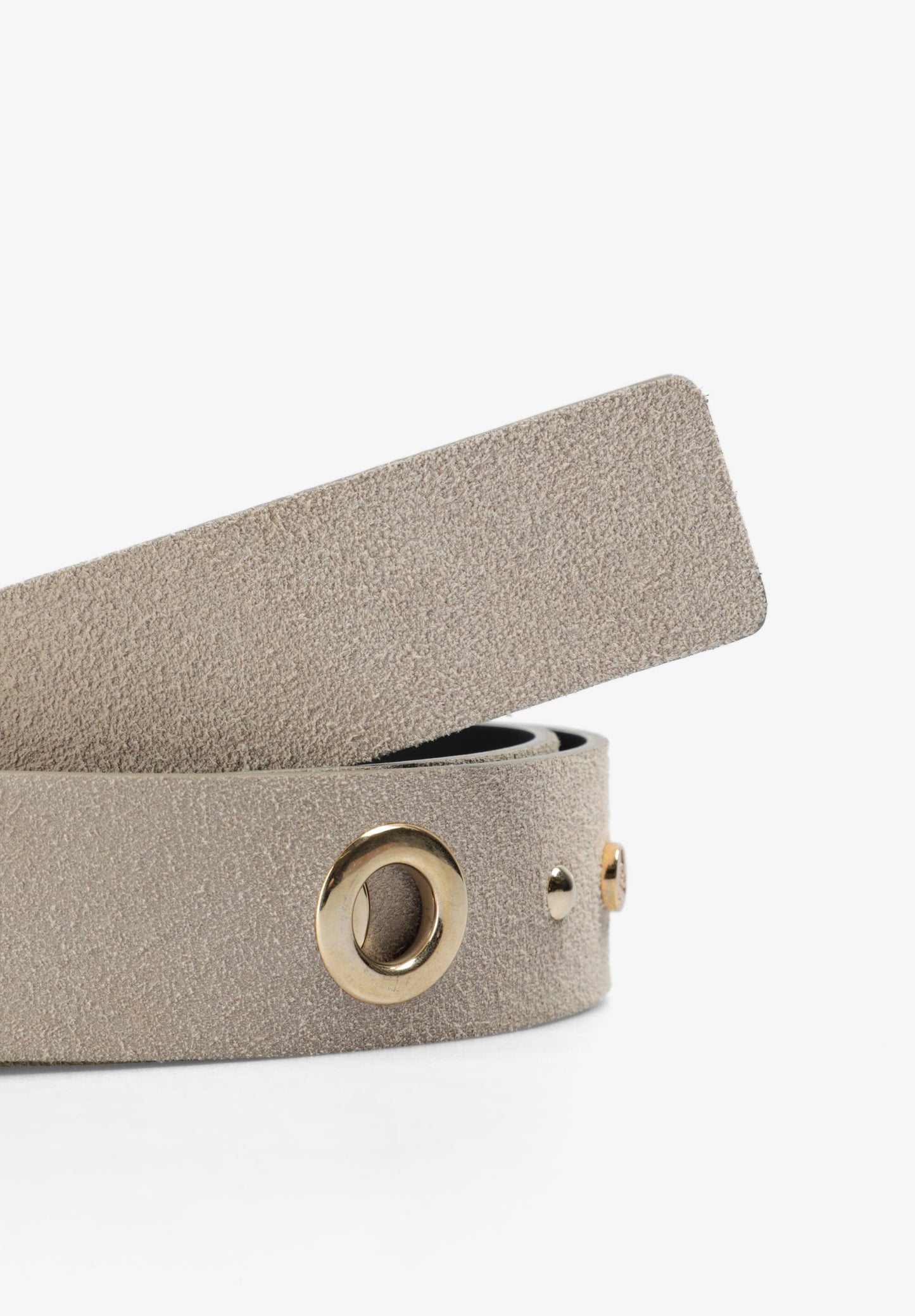 PERFORATED LEATHER BELT