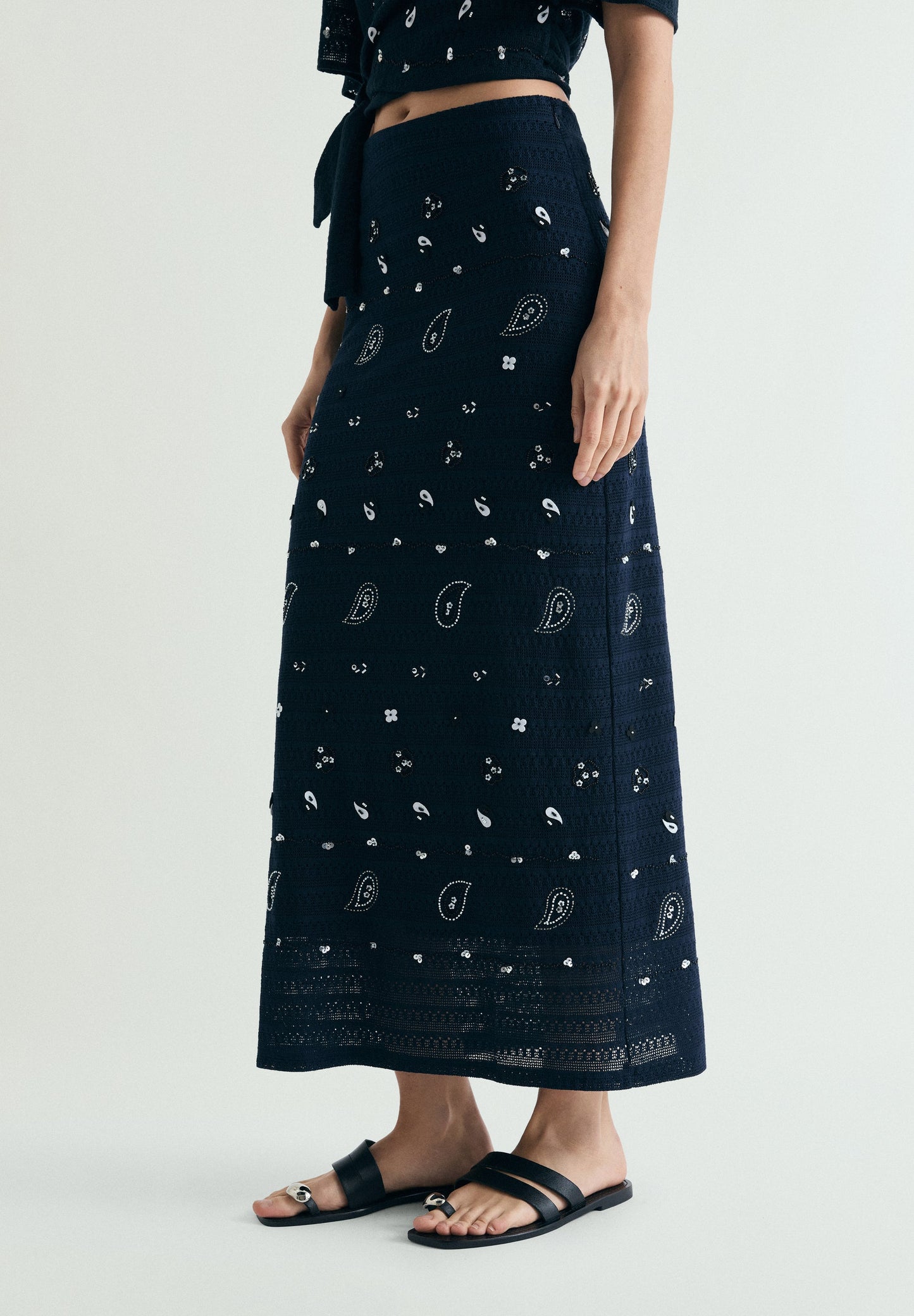 KNIT MIDI SKIRT WITH BEADS