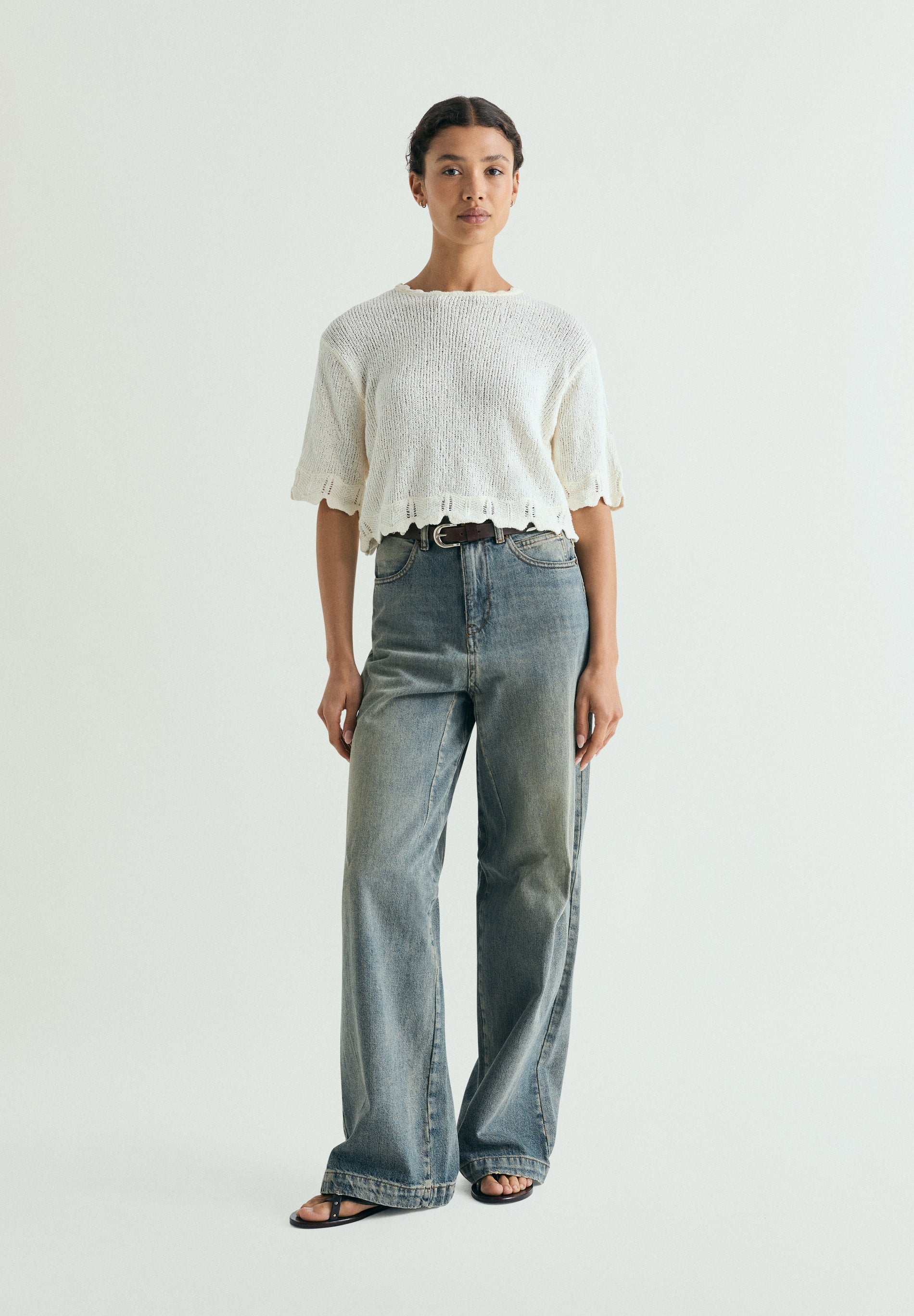CROPPED SHORT SLEEVE SWEATER